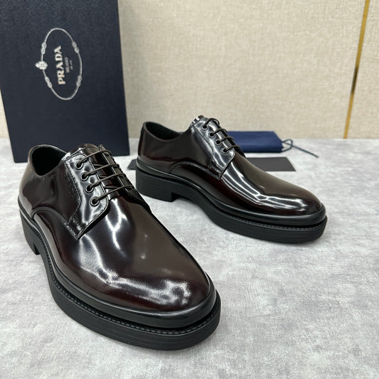 Black Shoes