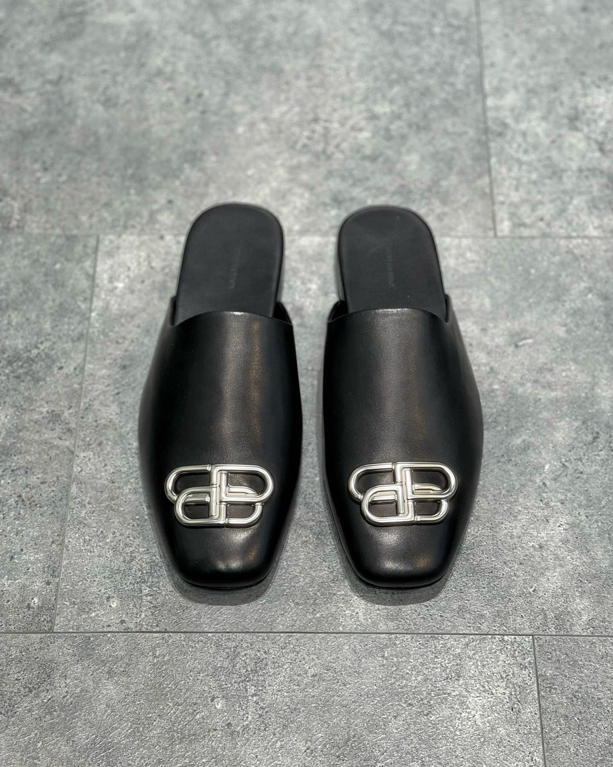 Black Shoes