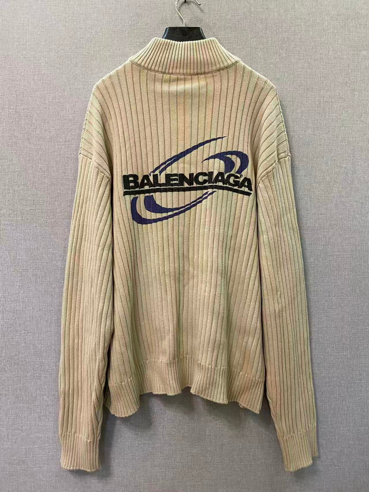 Beige Sweatshirt