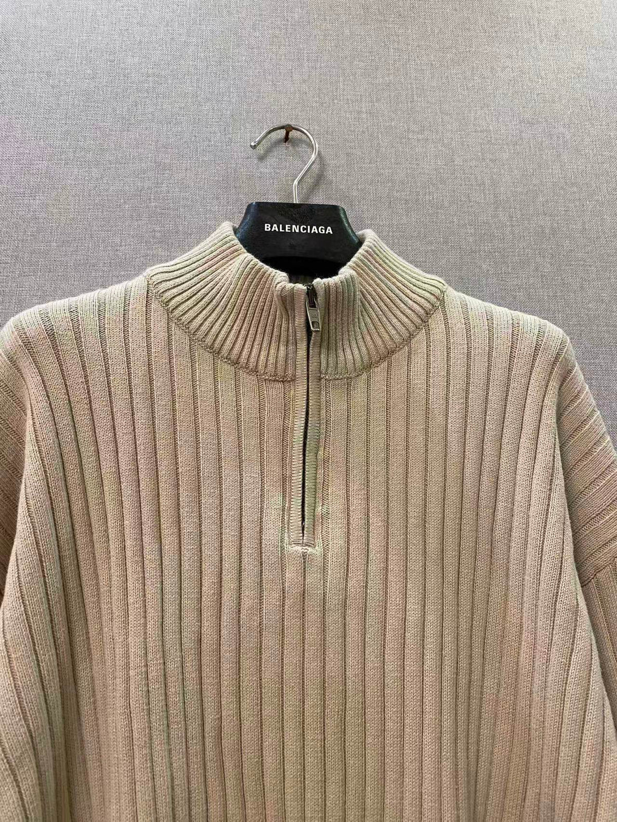 Beige Sweatshirt
