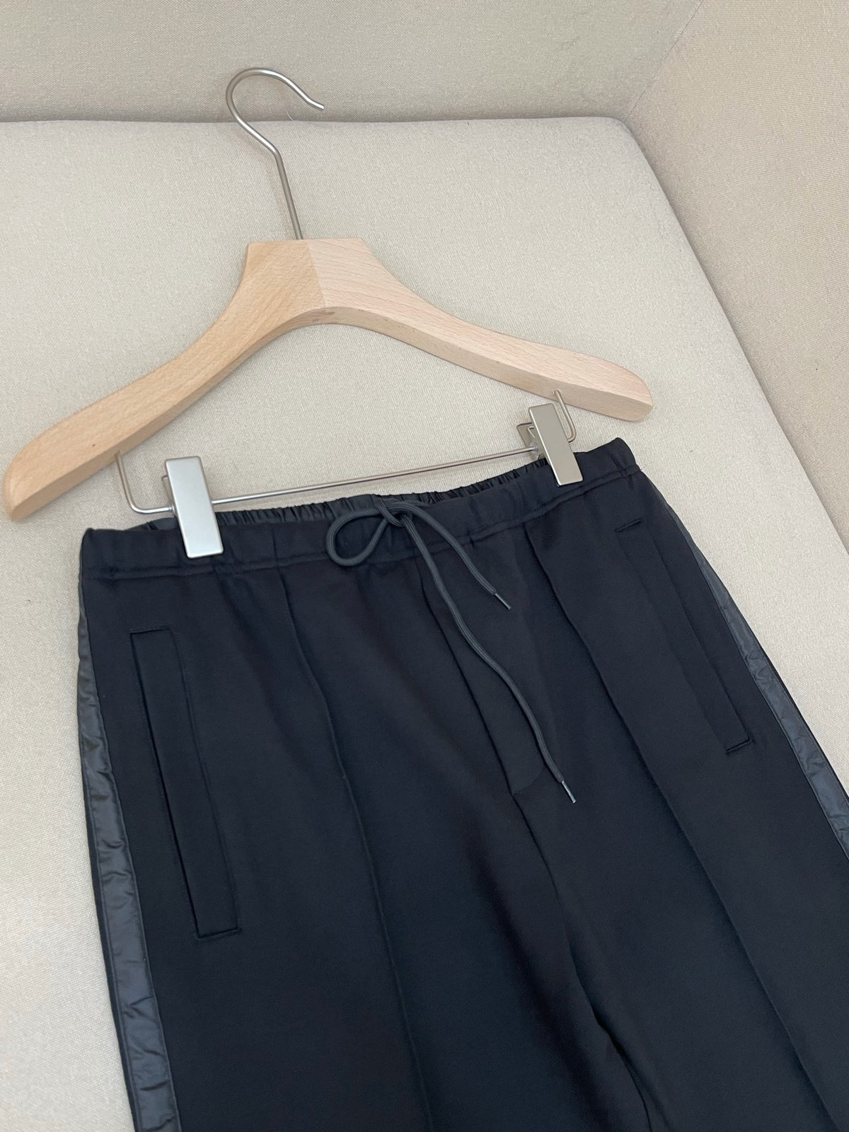 Black Pant