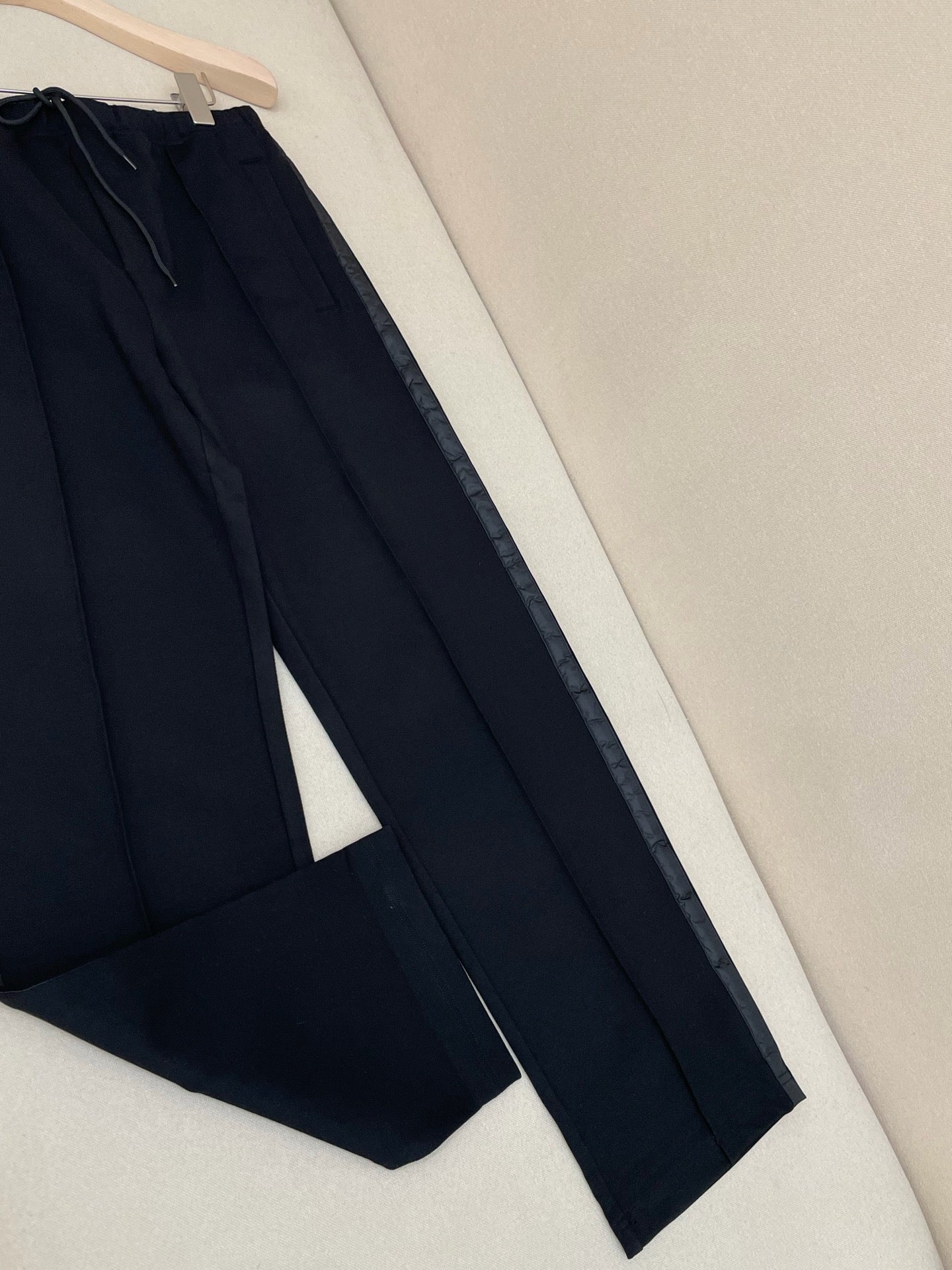 Black Pant