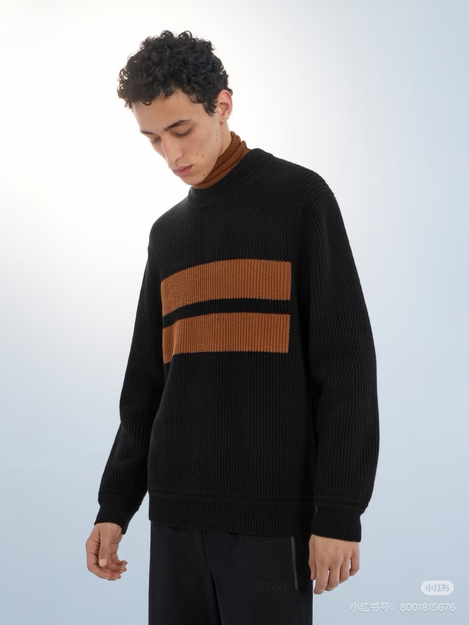 Black and White Sweatshirt