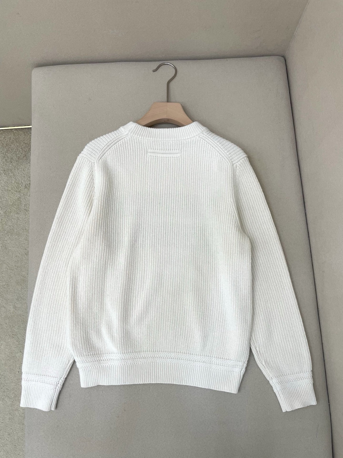 Black and White Sweatshirt