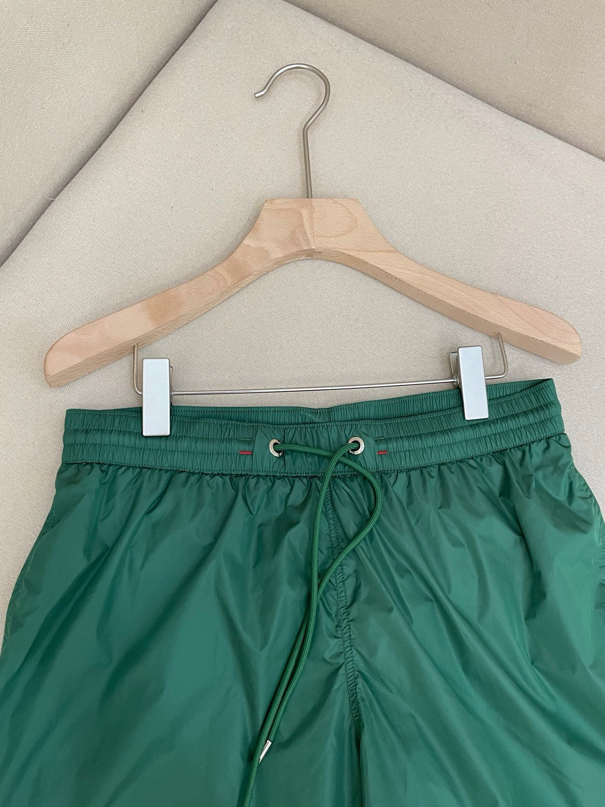 Multi-color Short
