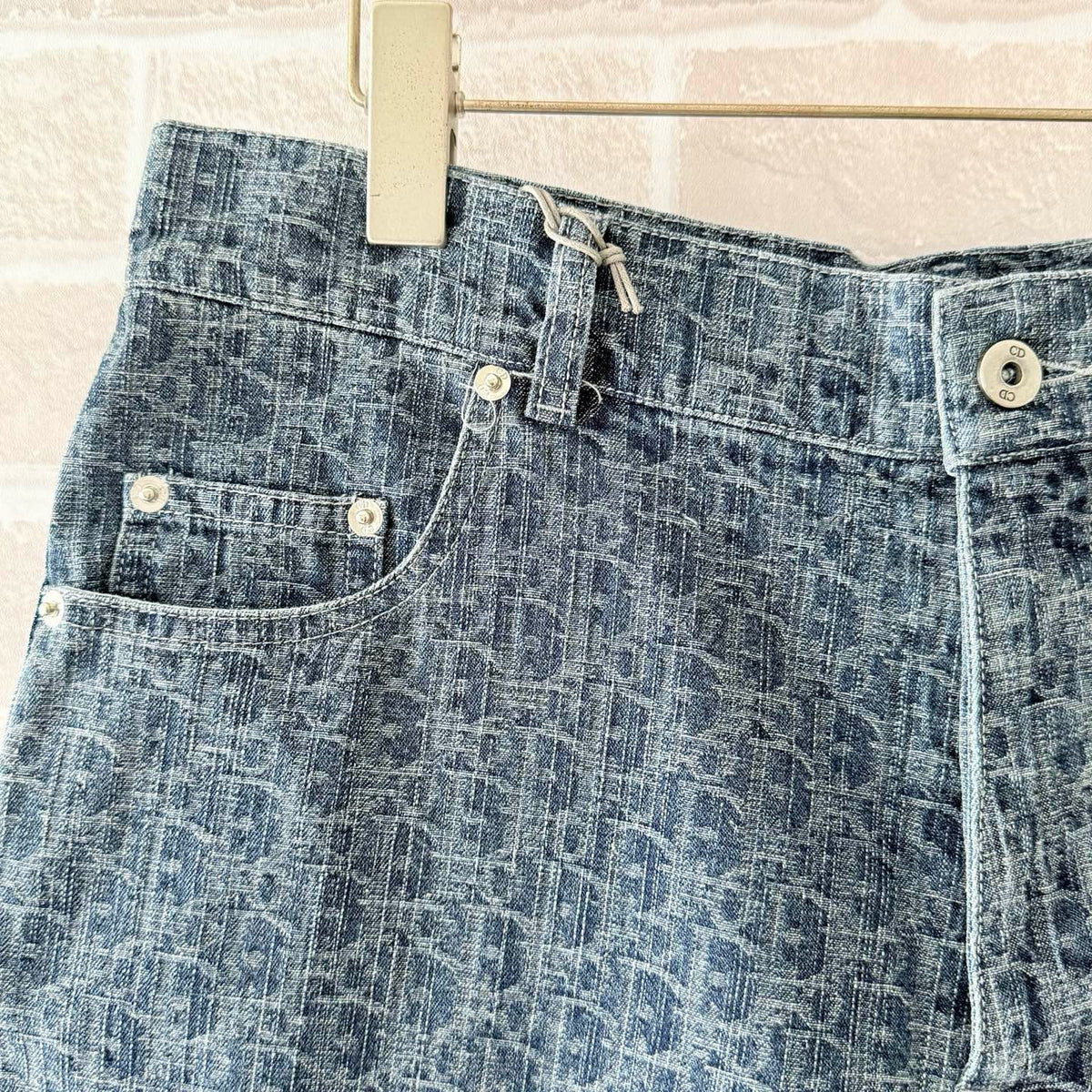 Deep Blue Short
