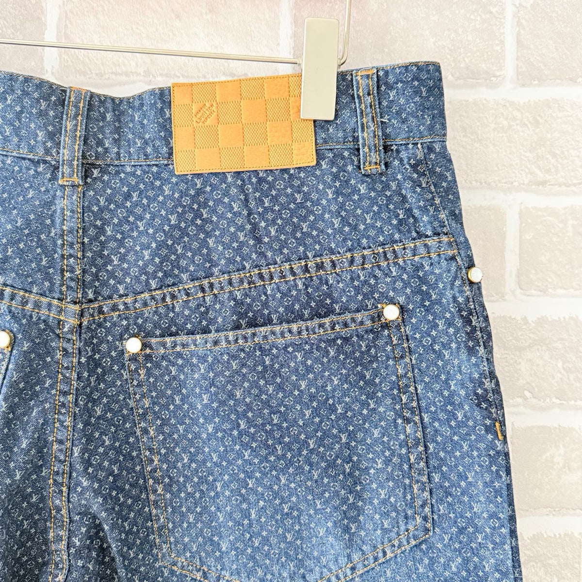 Blue Short