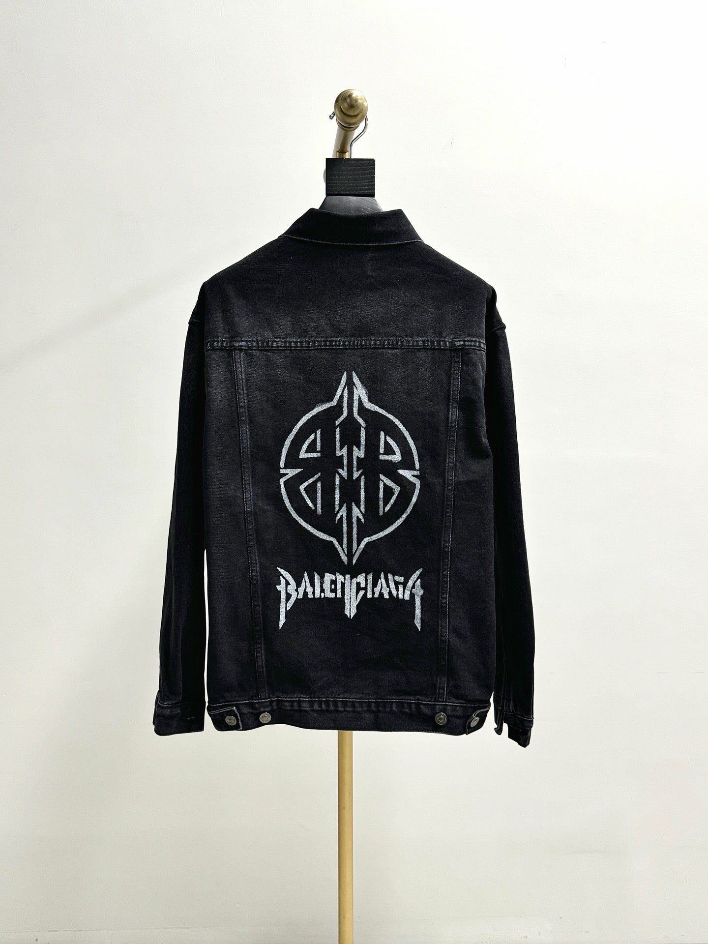 Black Jacket