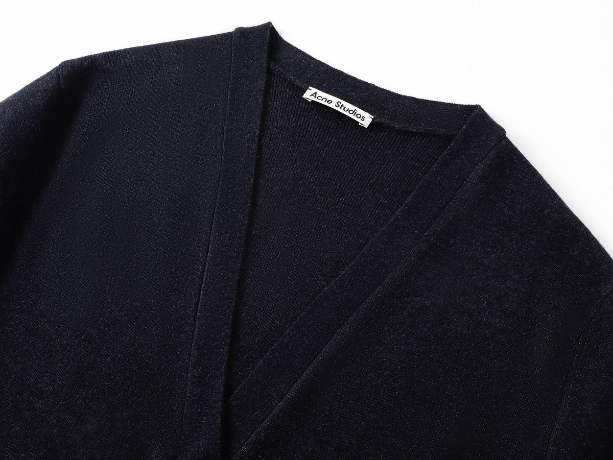 Black Sweatshirt