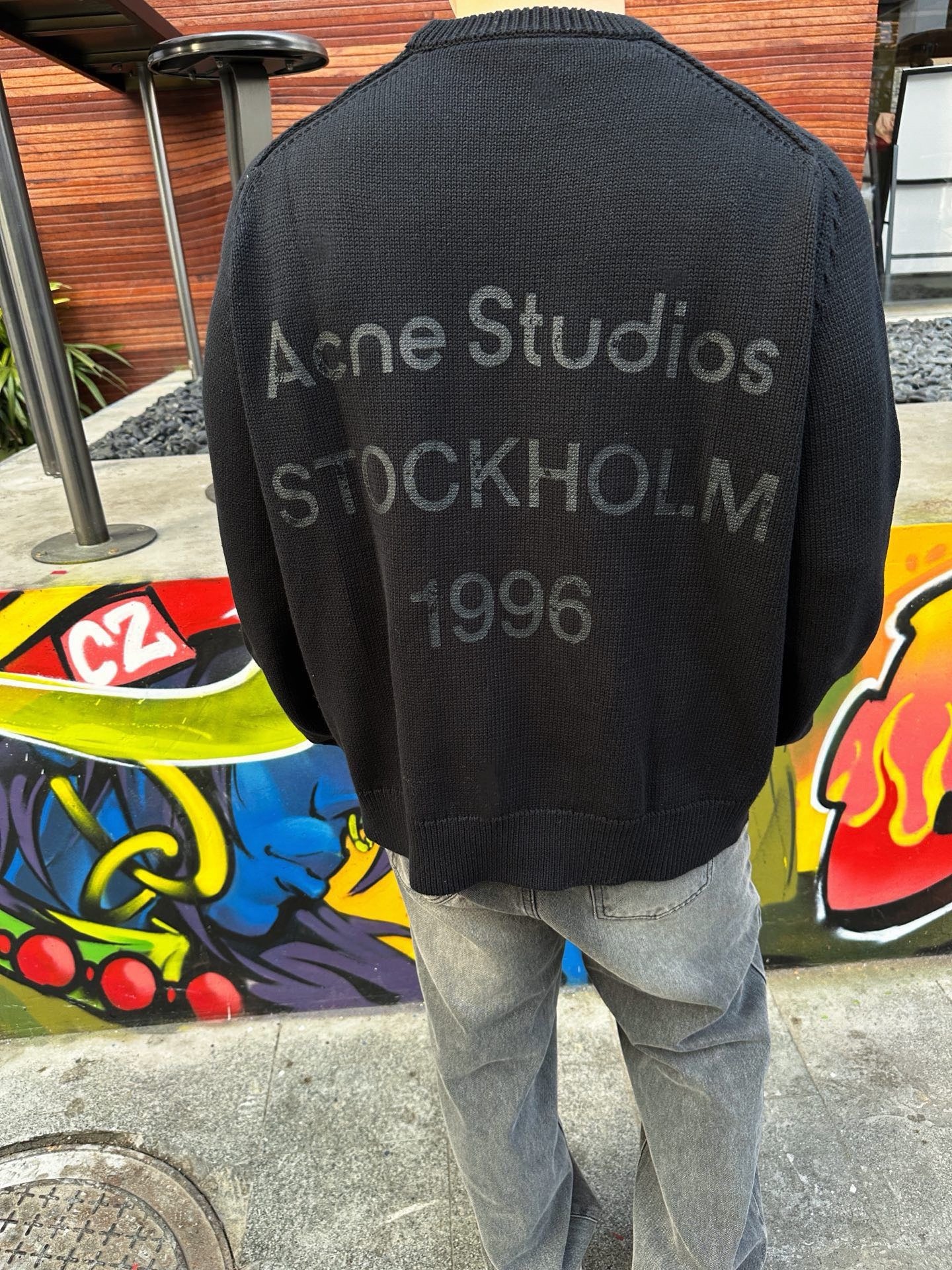 Black Sweatshirt