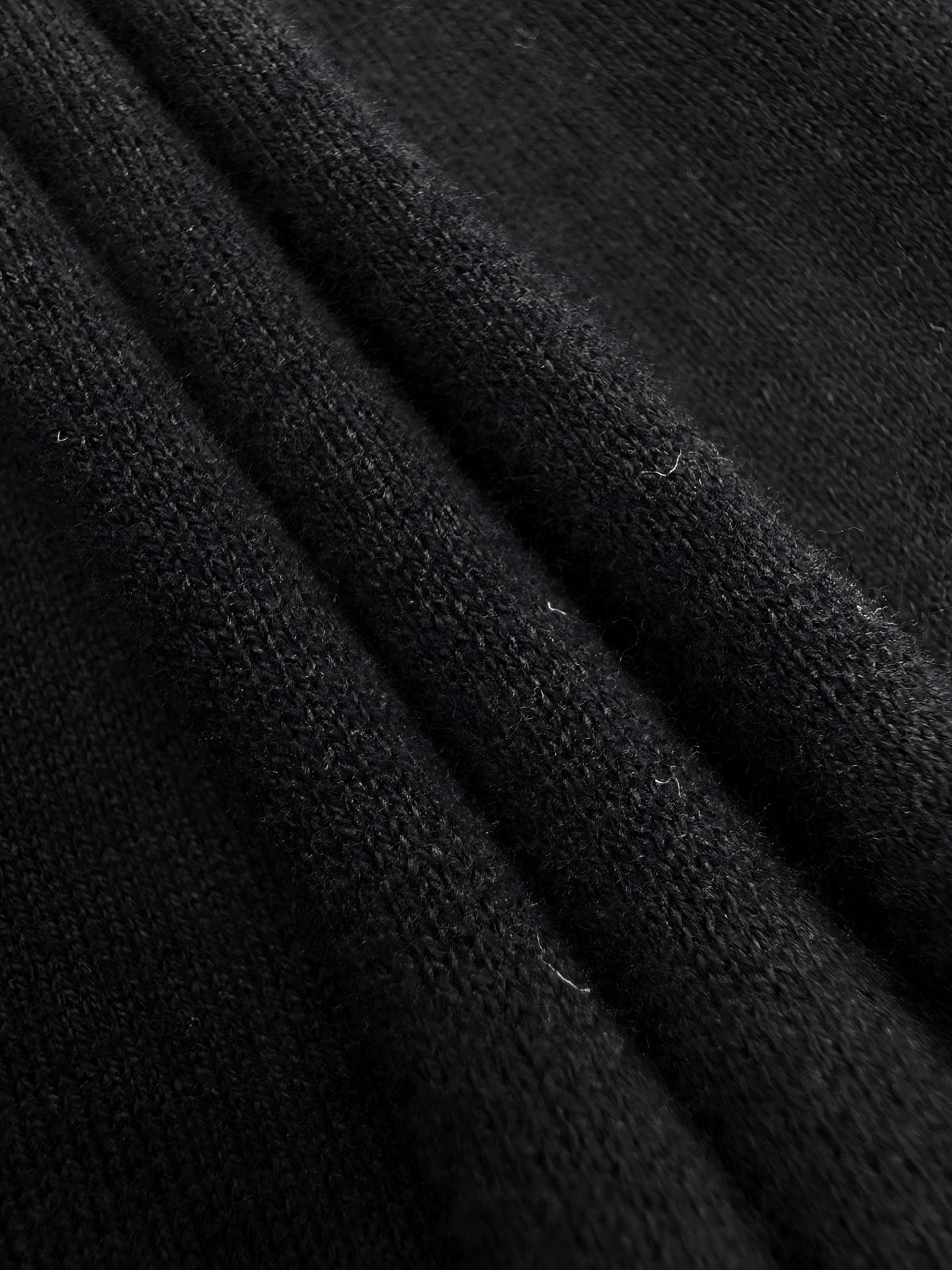 Black and White Sweatshirt