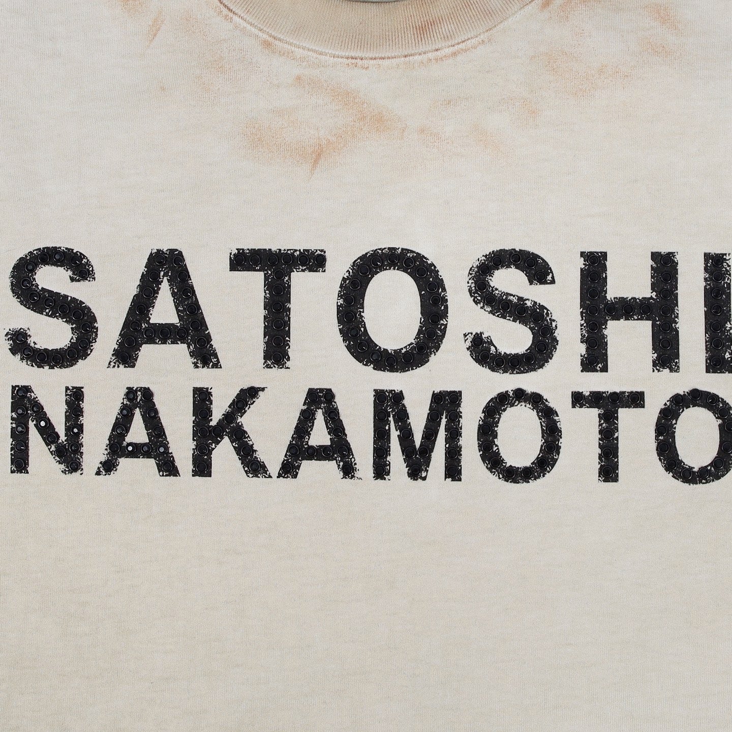 Beige T-shirt