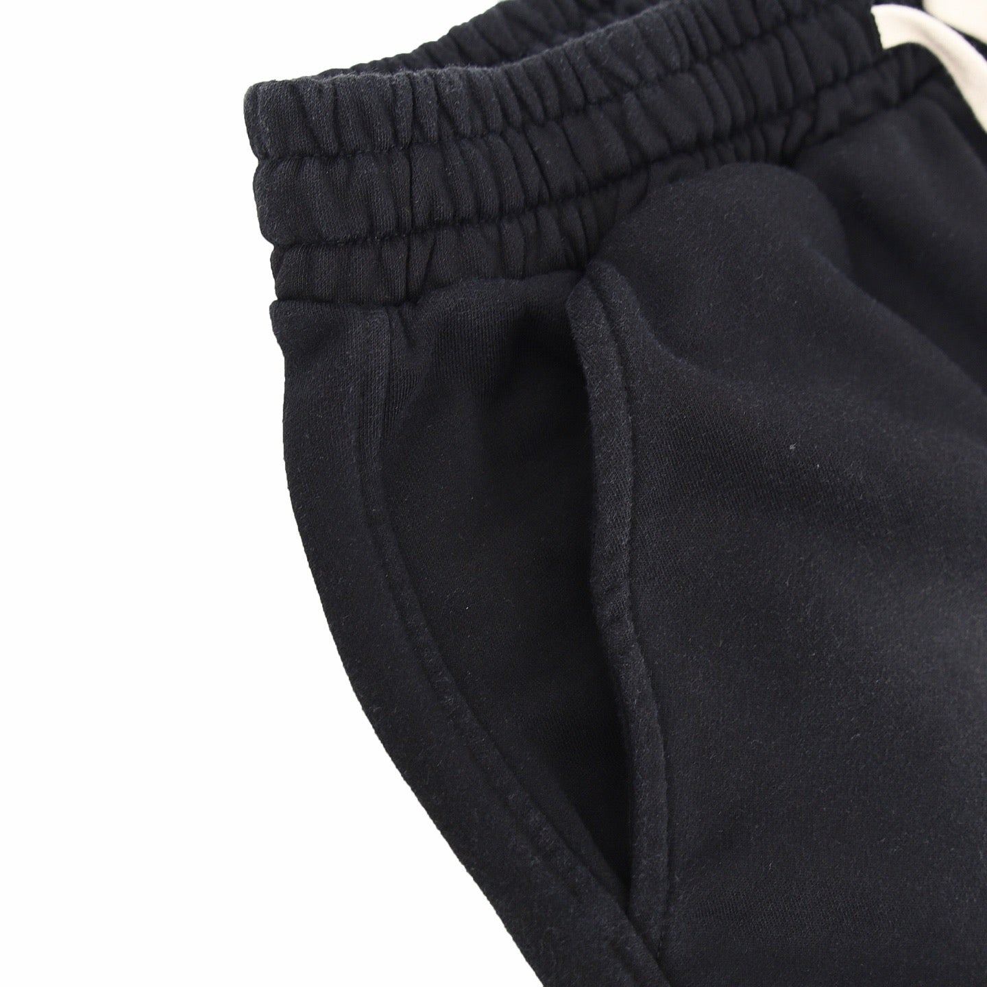 Black Short