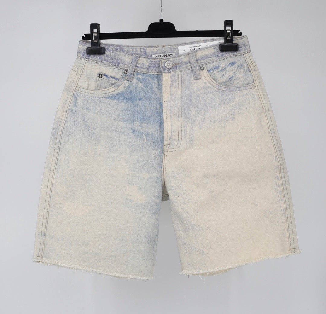 Cream Short