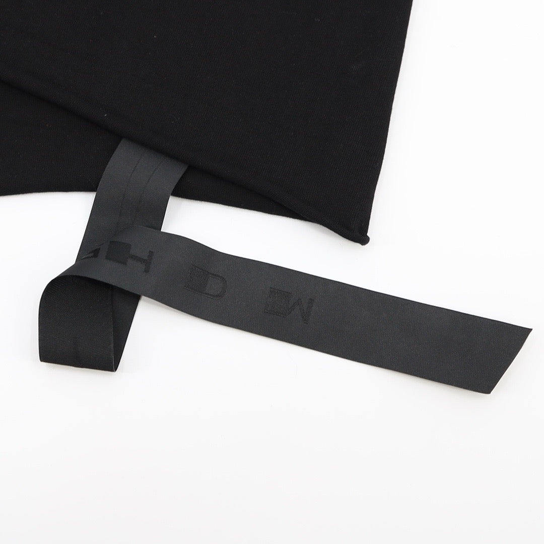 Black T-shirt