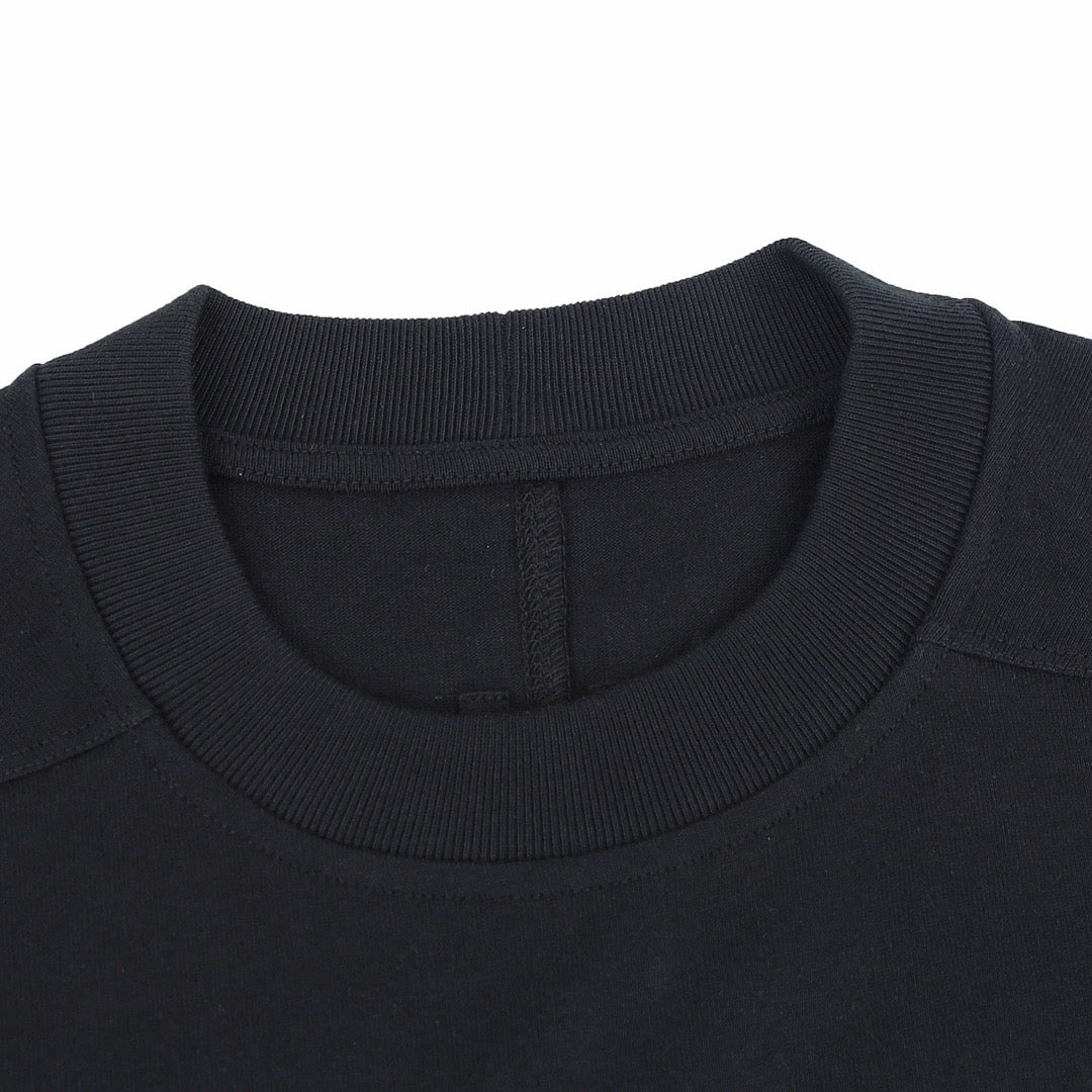 Black T-shirt