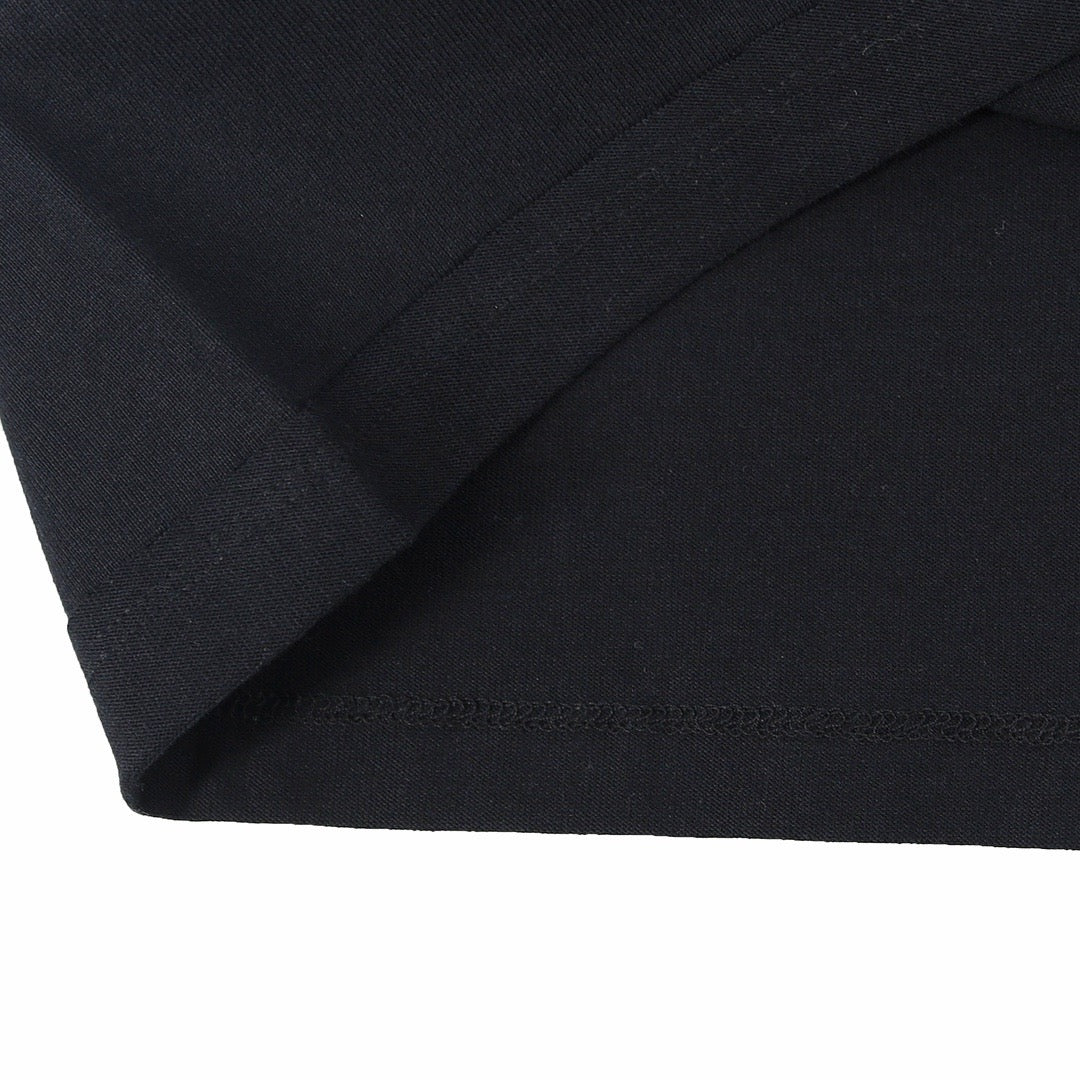 Black T-shirt