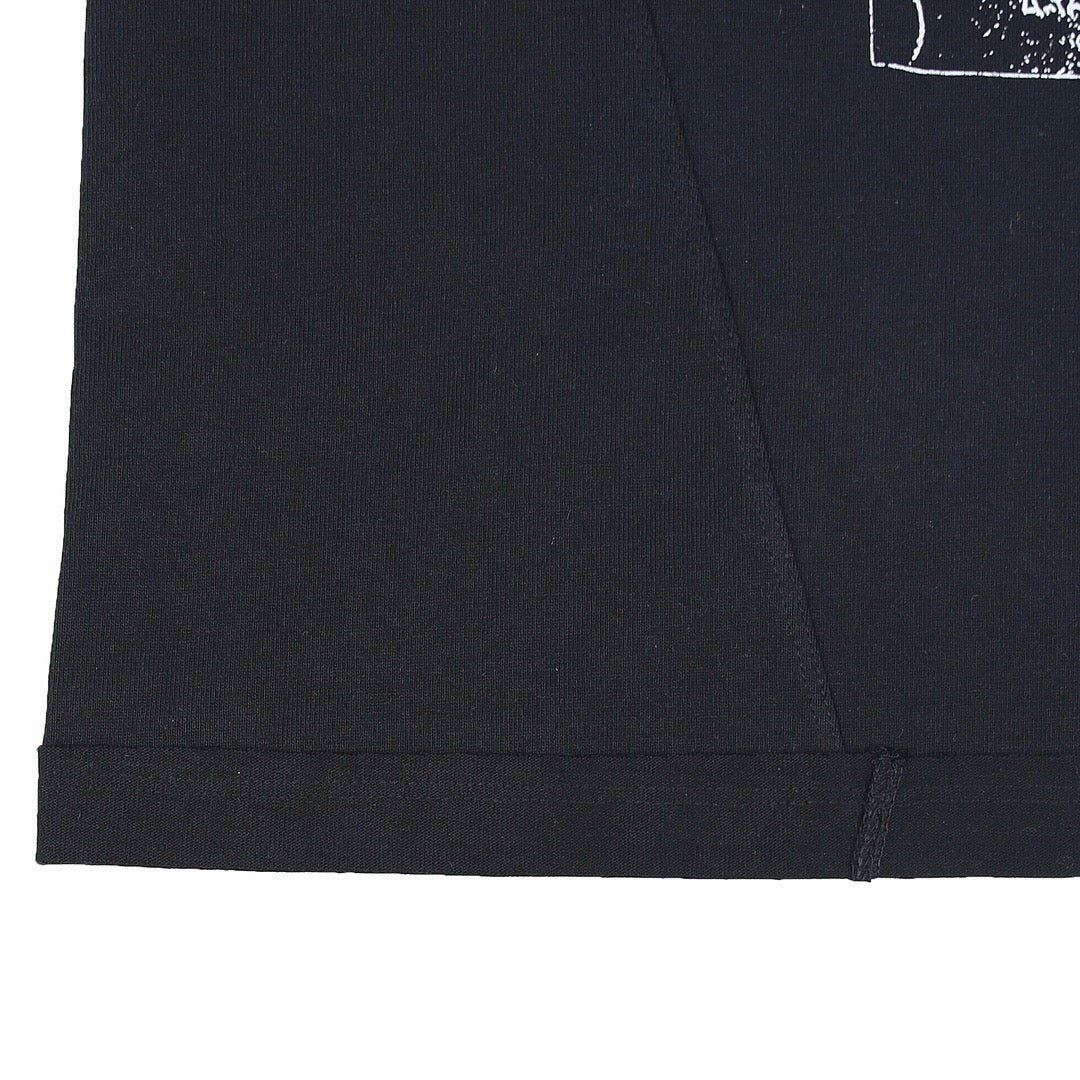 Black T-shirt