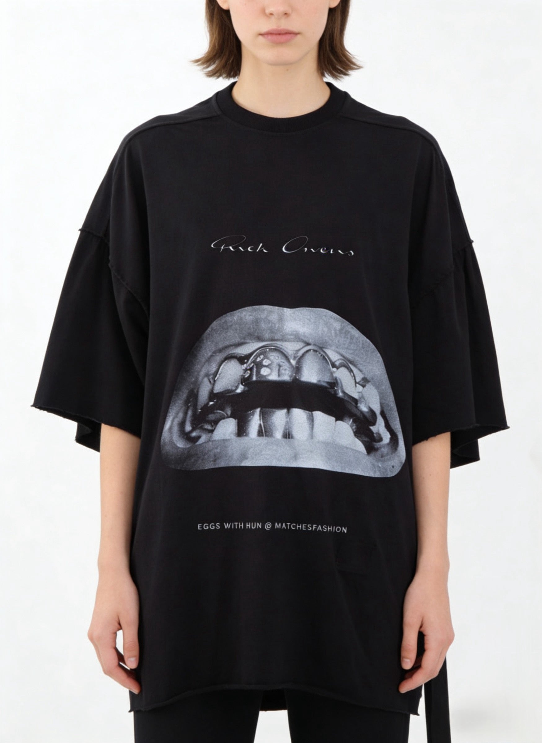 Black T-shirt