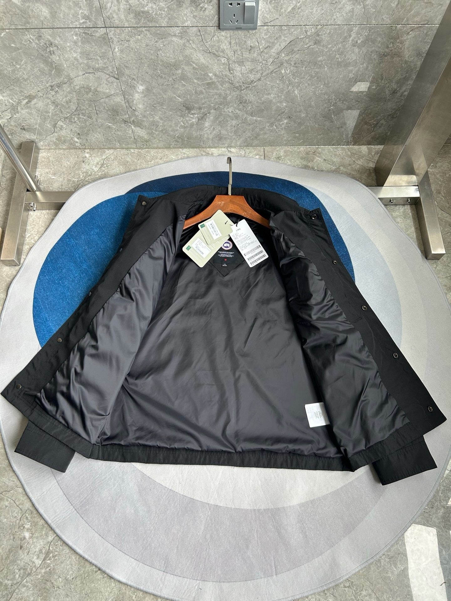 Black Jacket