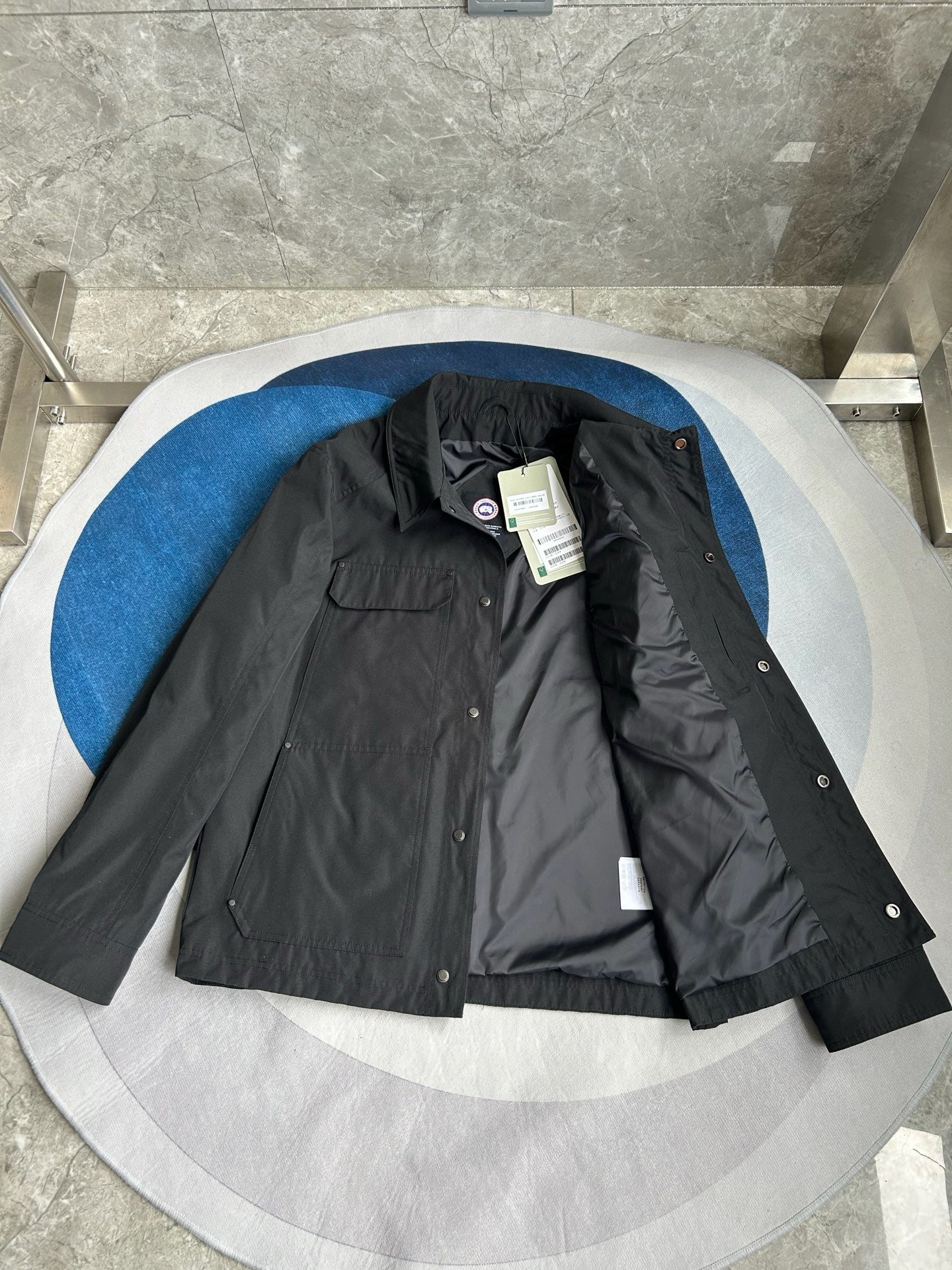 Black Jacket