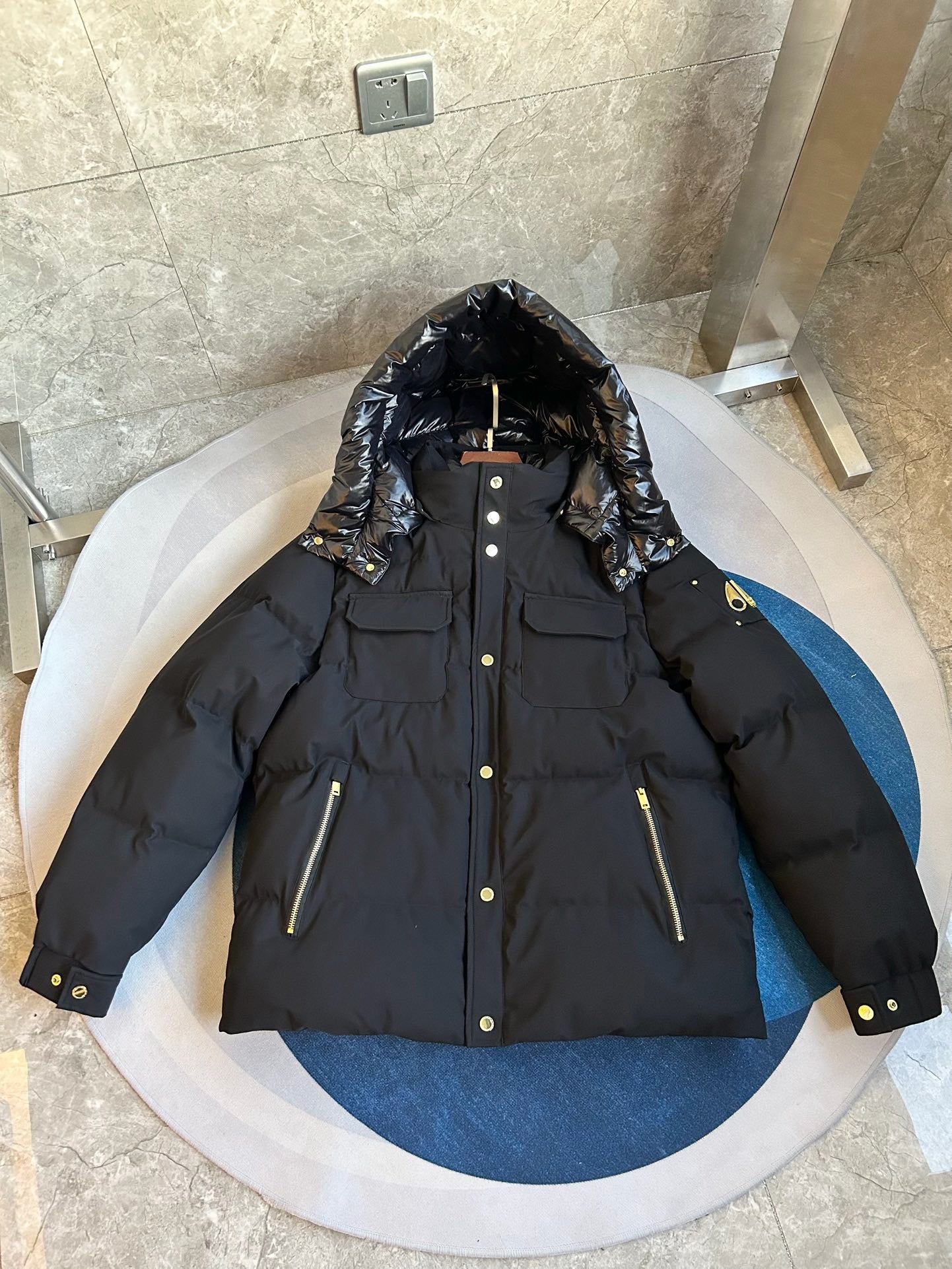 Black Jacket