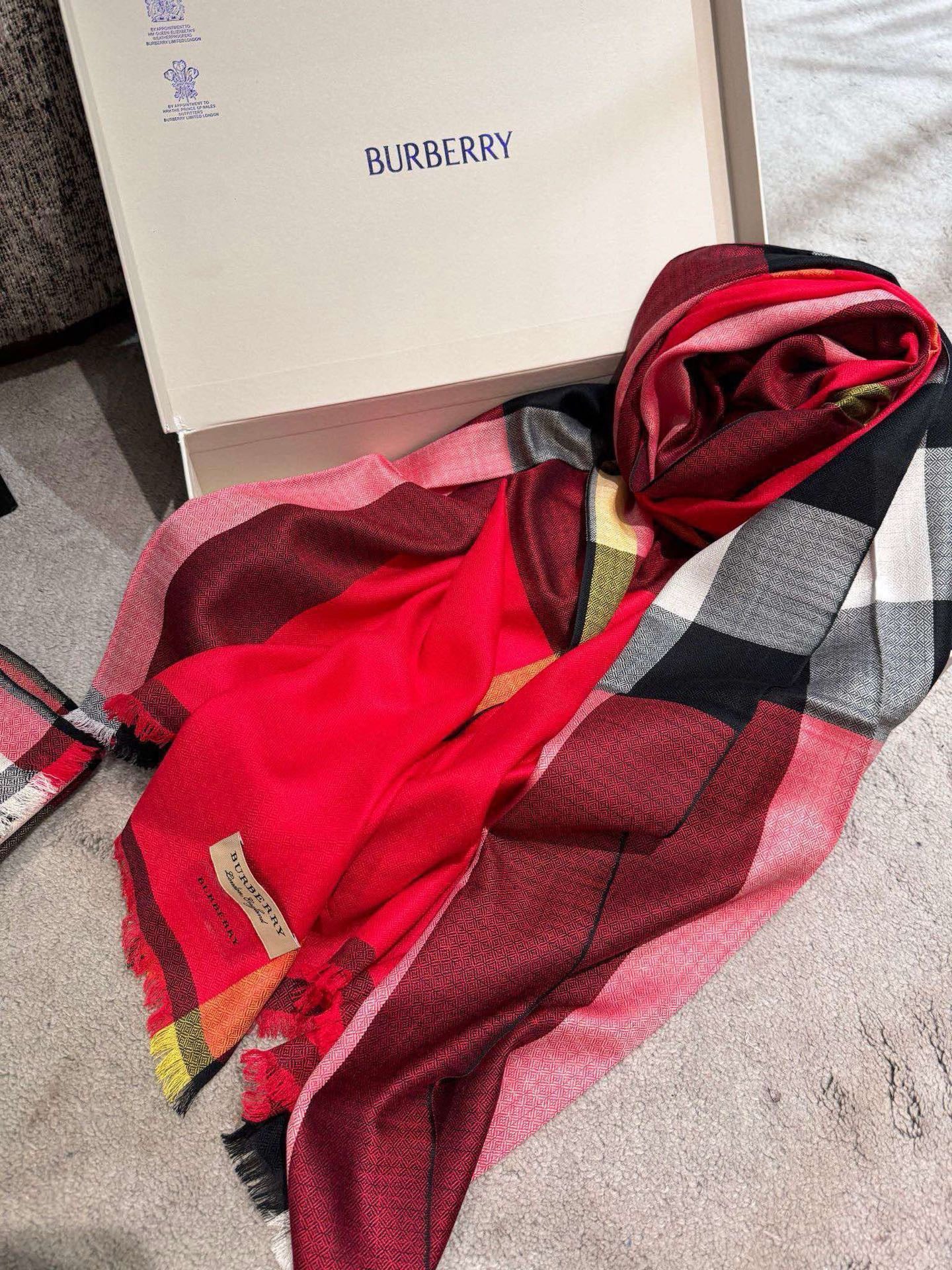 Red Scarf