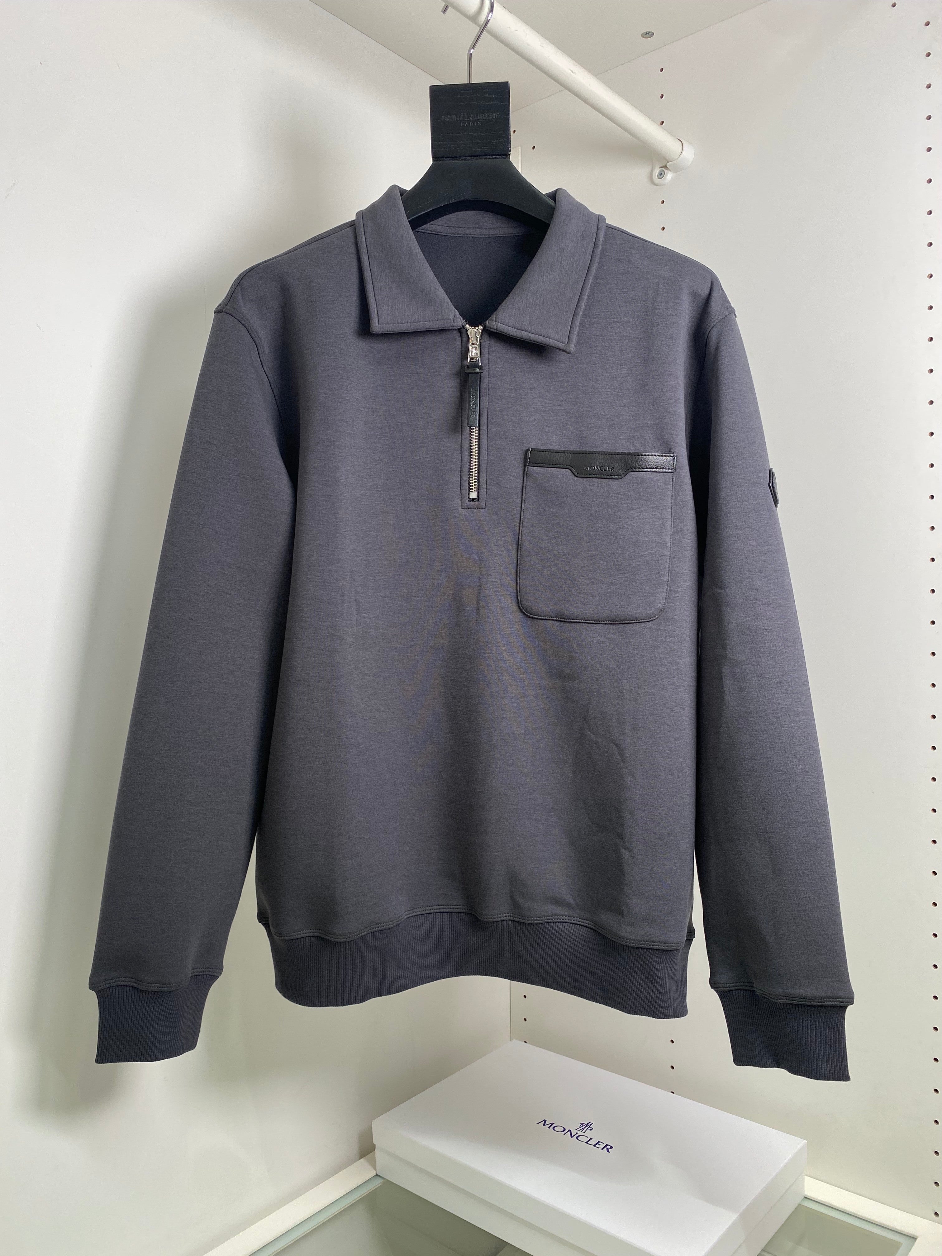 Multi-color Sweatshirt