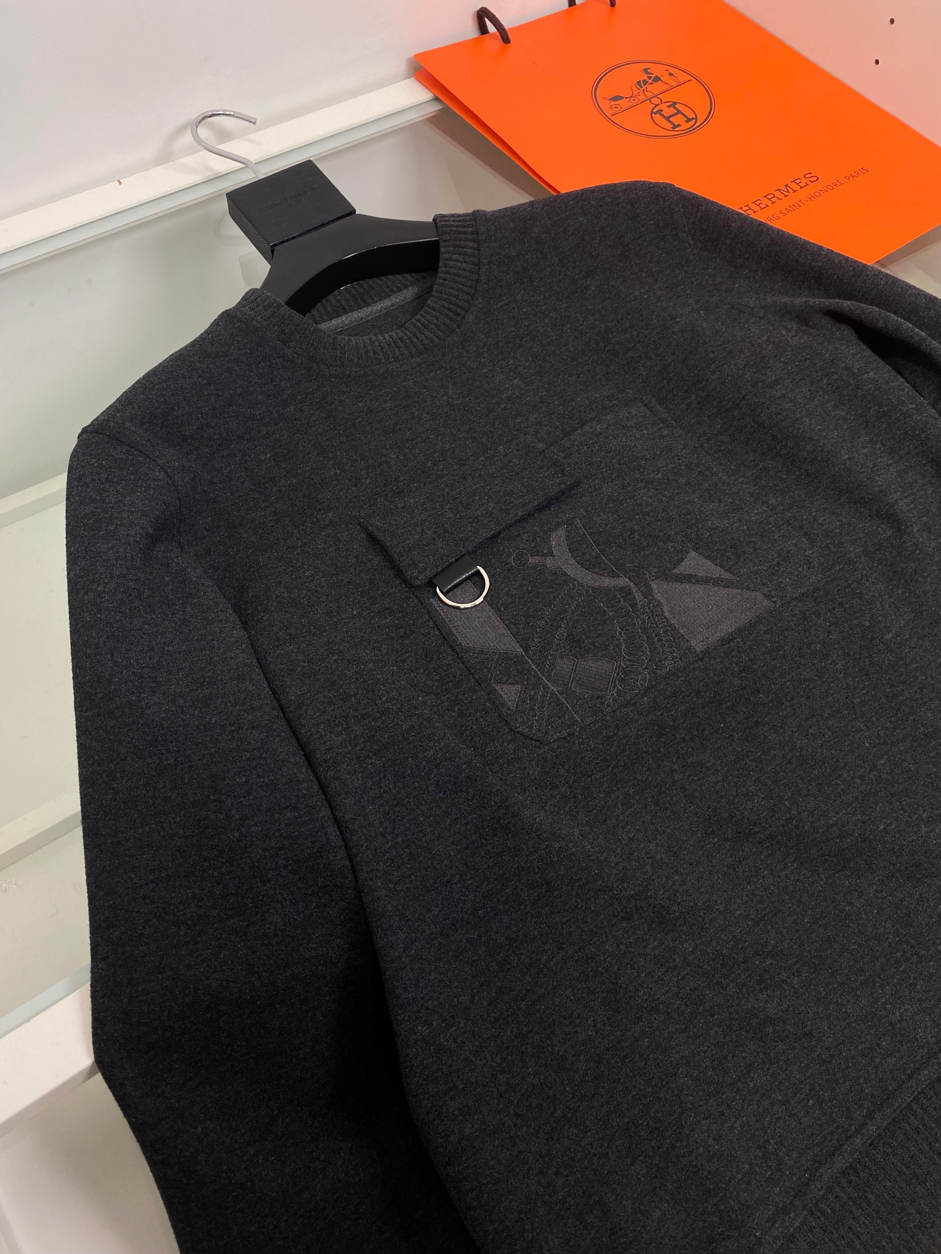 Multi-color Sweatshirt