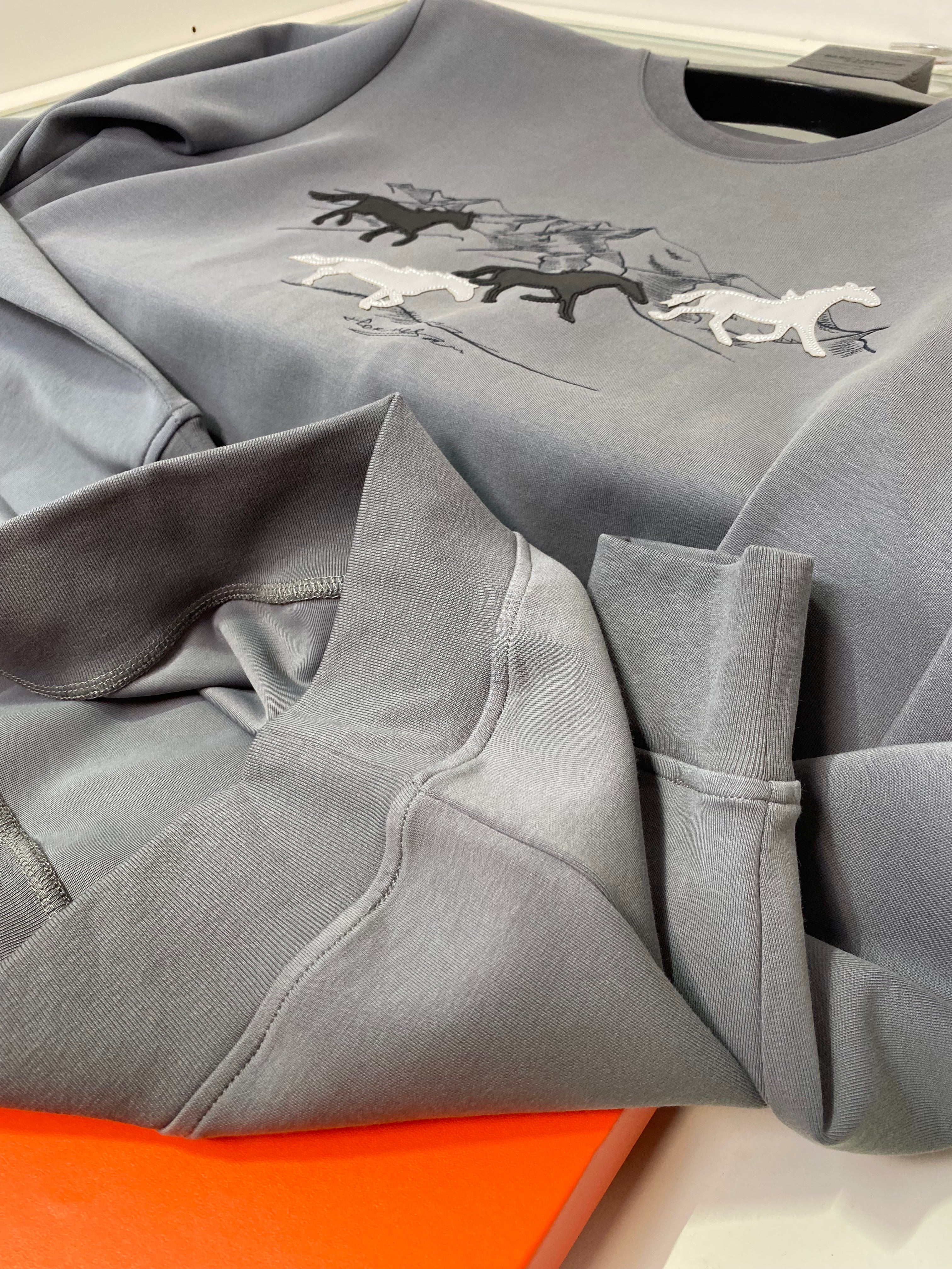 Multi-color Sweatshirt