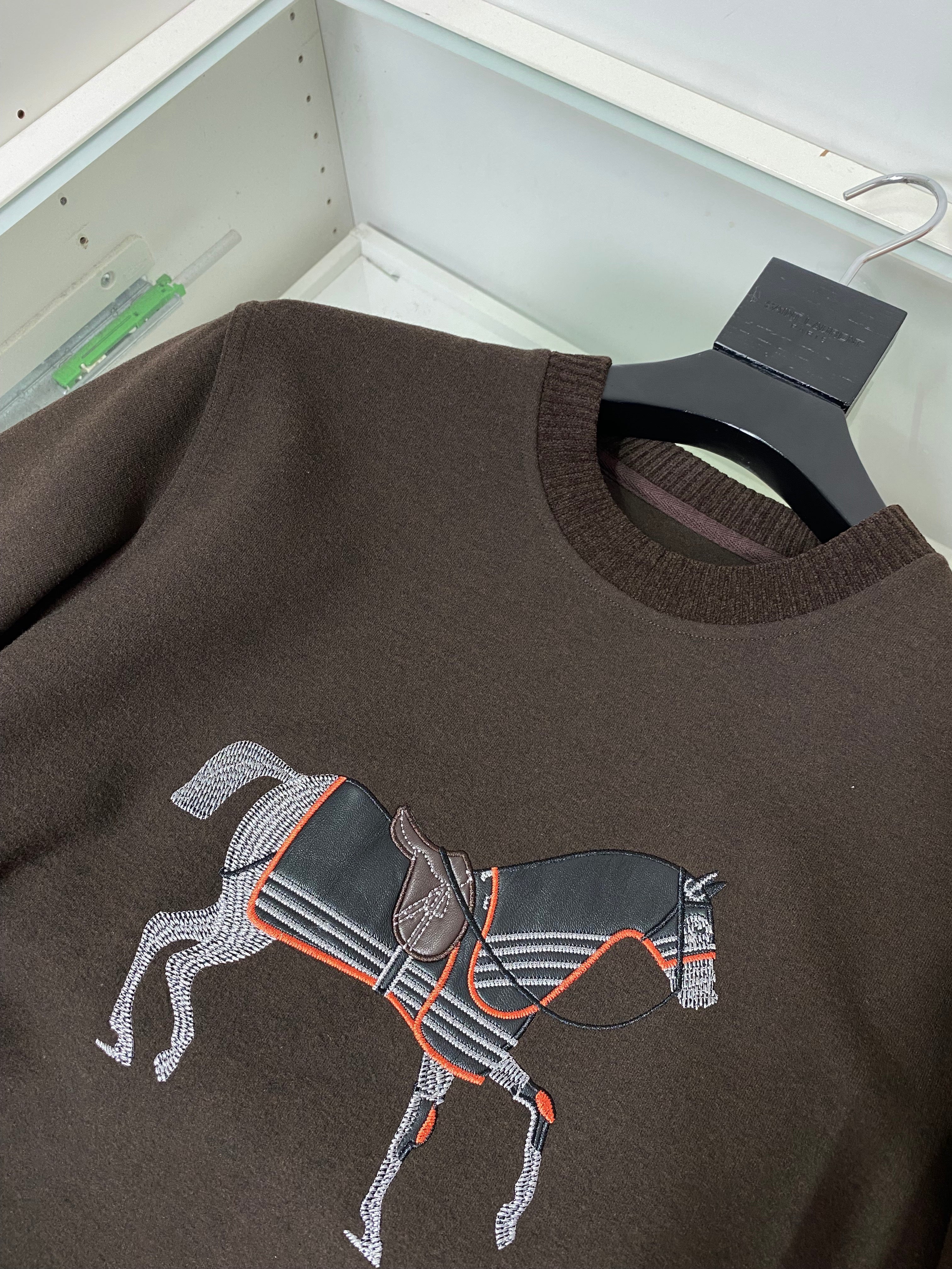 Multi-color Sweatshirt