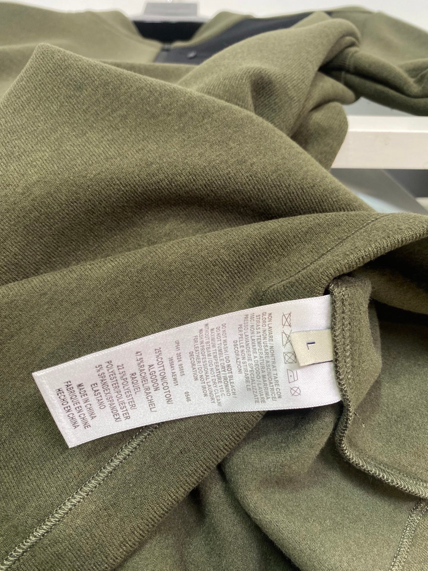 Multi-color Sweatshirt