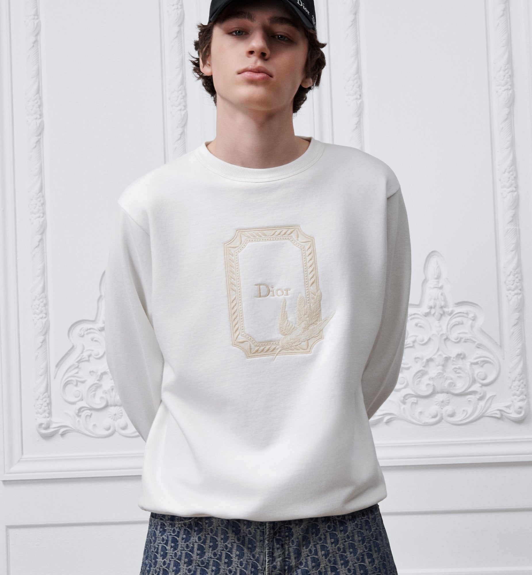White Sweatshirt