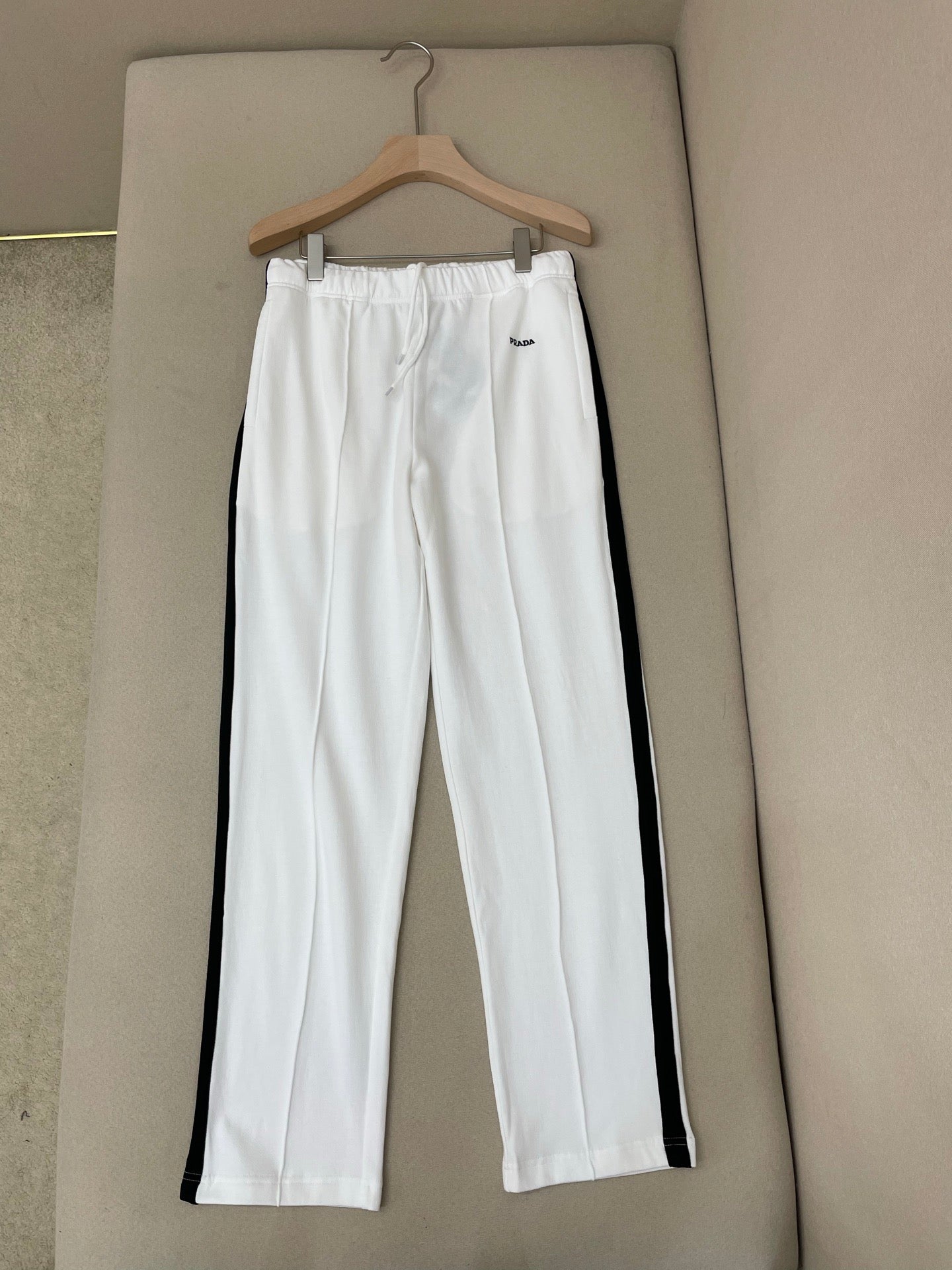 Black and White Pant
