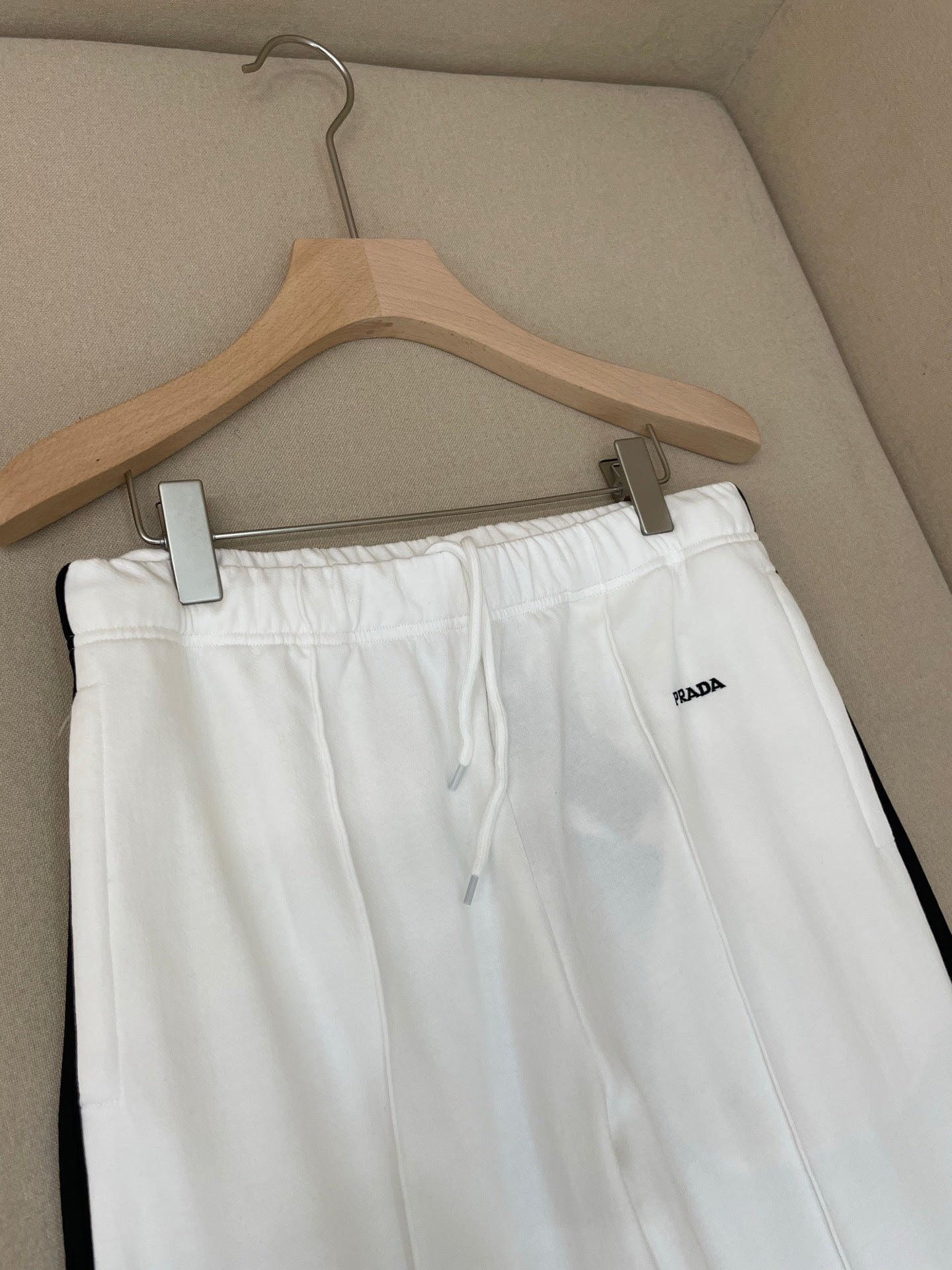 Black and White Pant