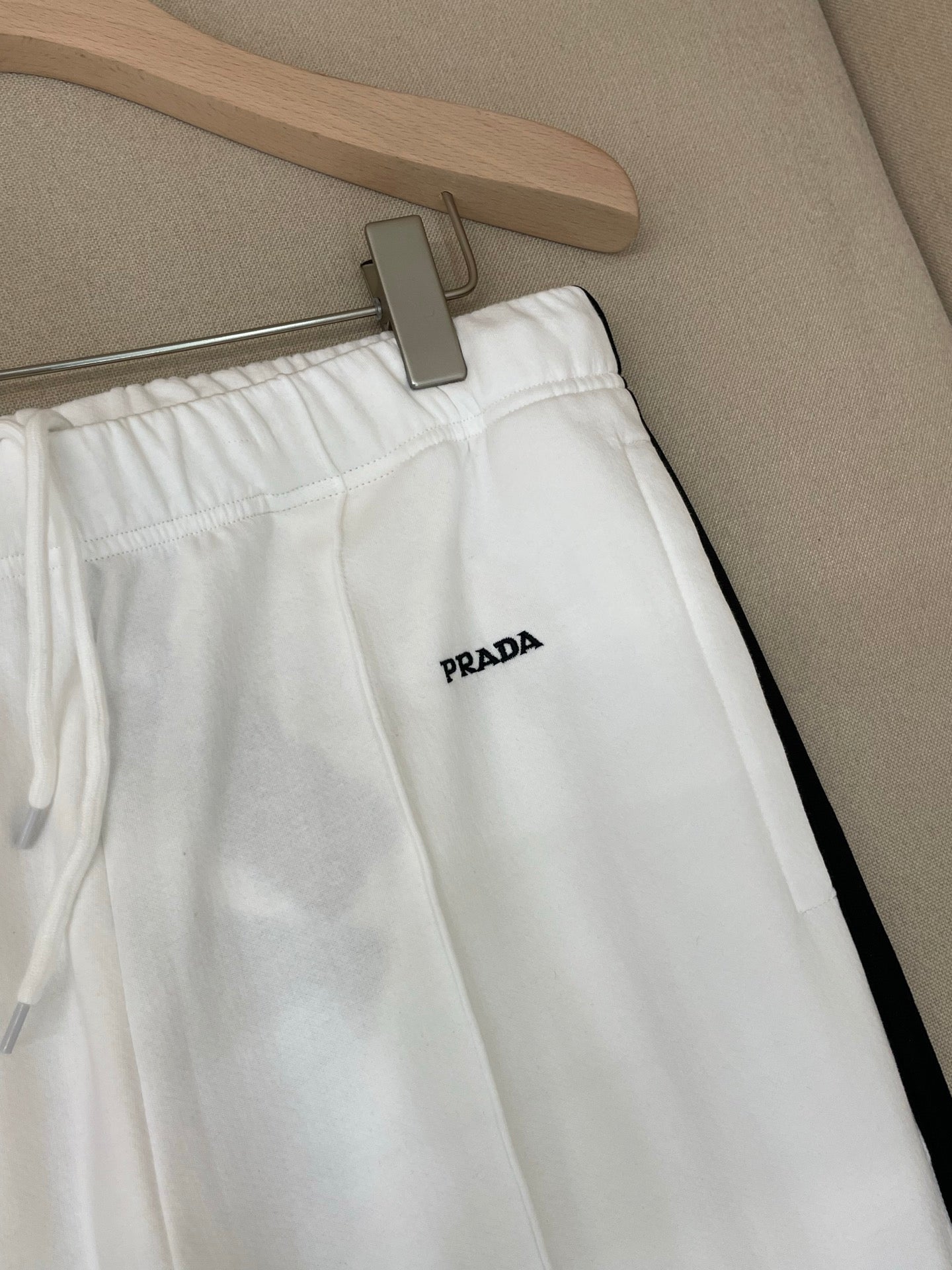 Black and White Pant
