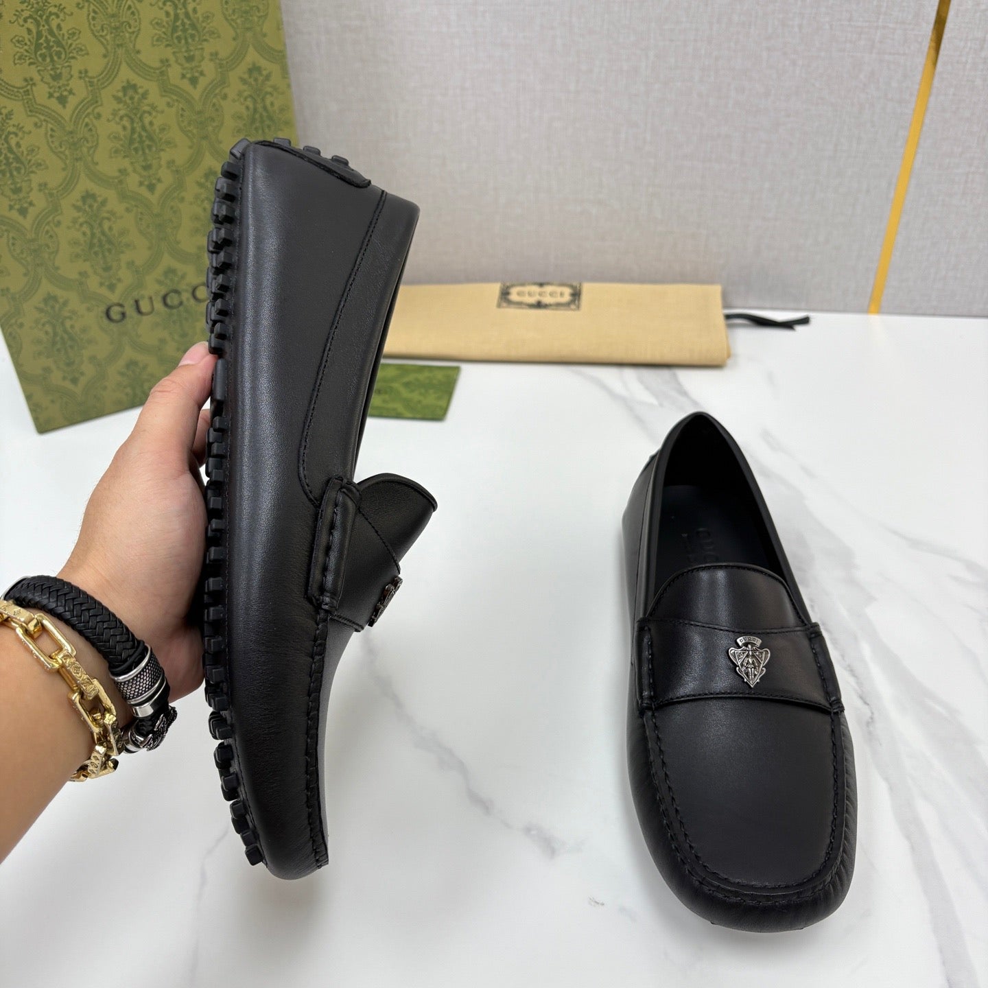 Black Shoes - FashionHype.xyz