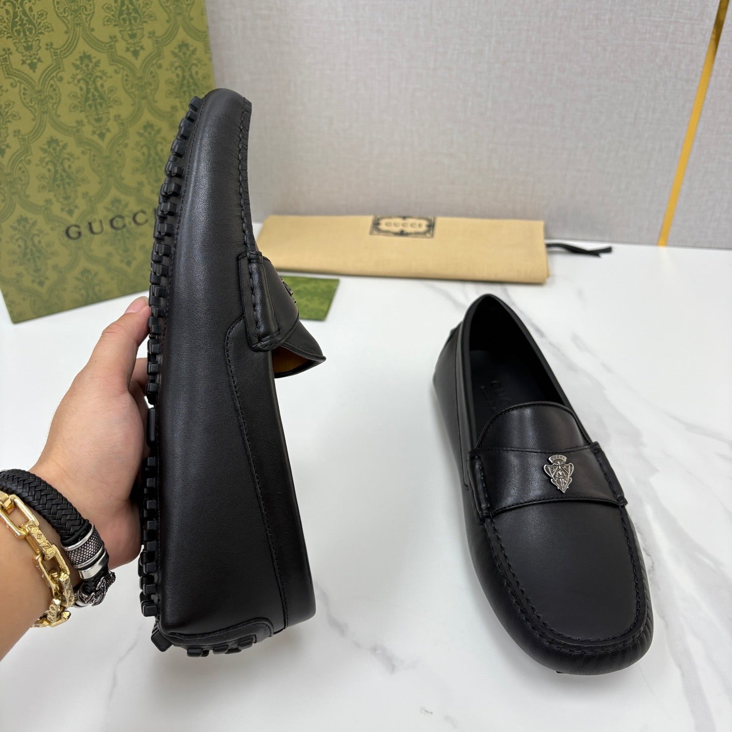 Black Shoes - FashionHype.xyz