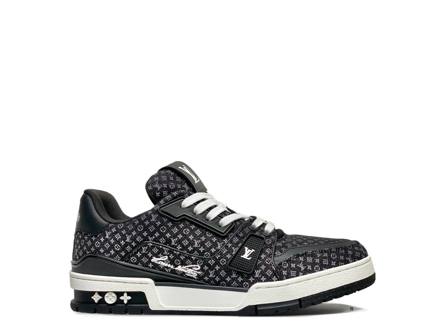 Black and White Shoes - FashionHype.xyz