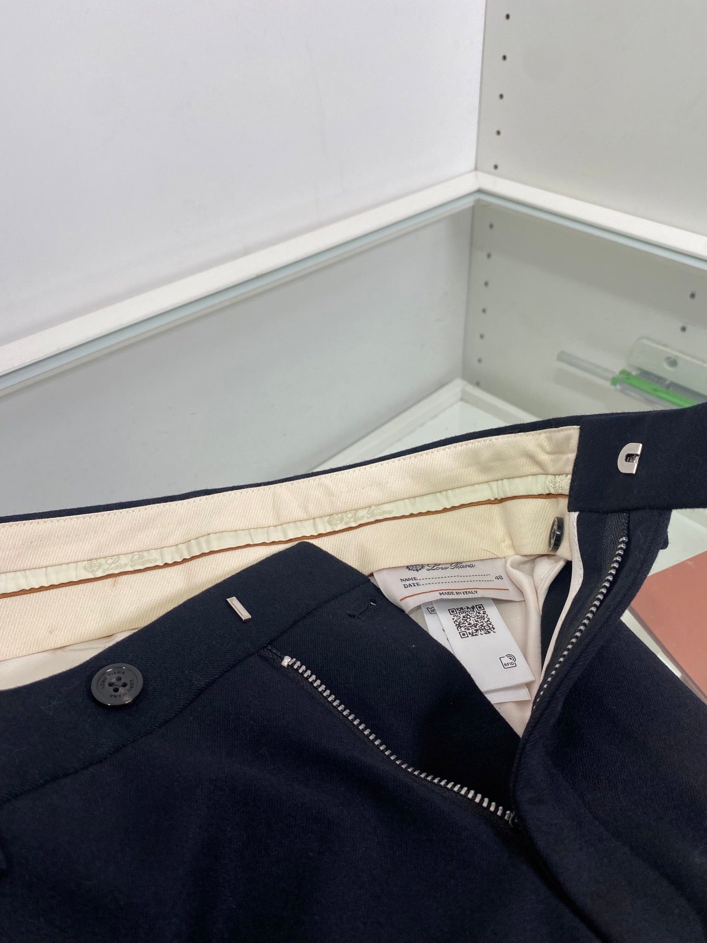 Black Pant - FashionHype.xyz