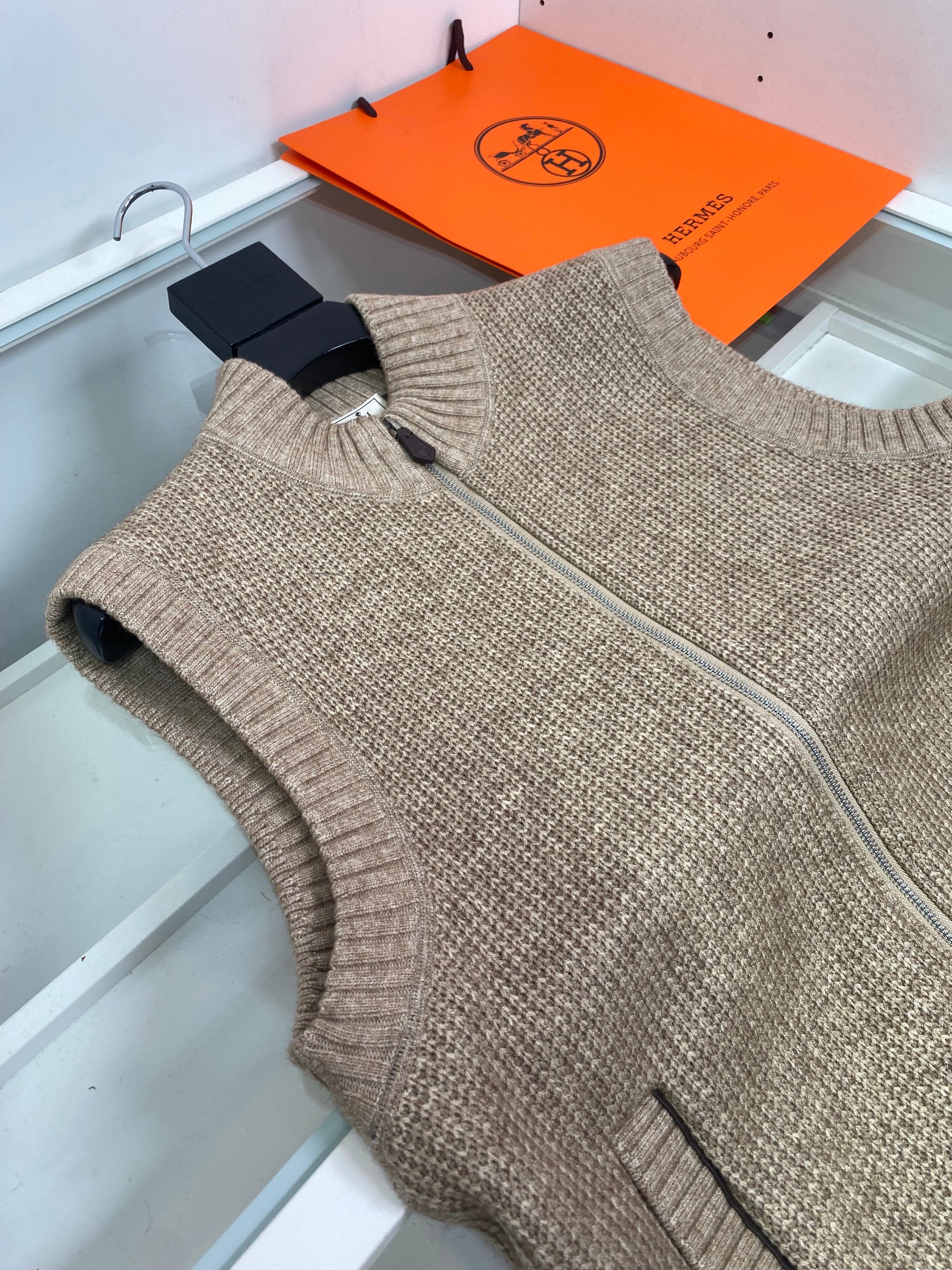Multi-color Vest - FashionHype.xyz