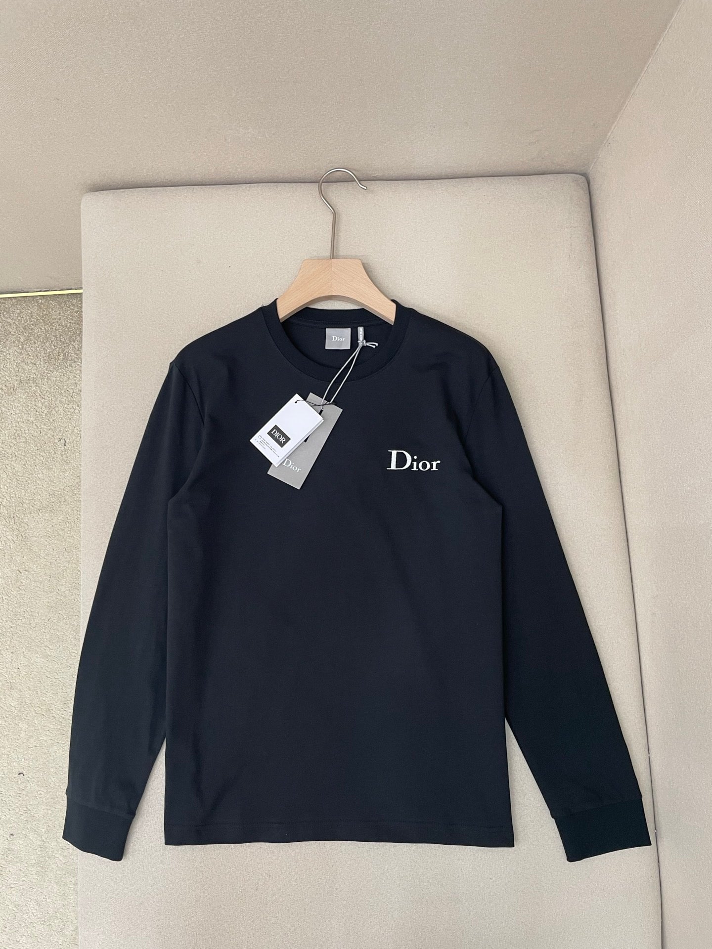 Black and White Shirt - FashionHype.xyz