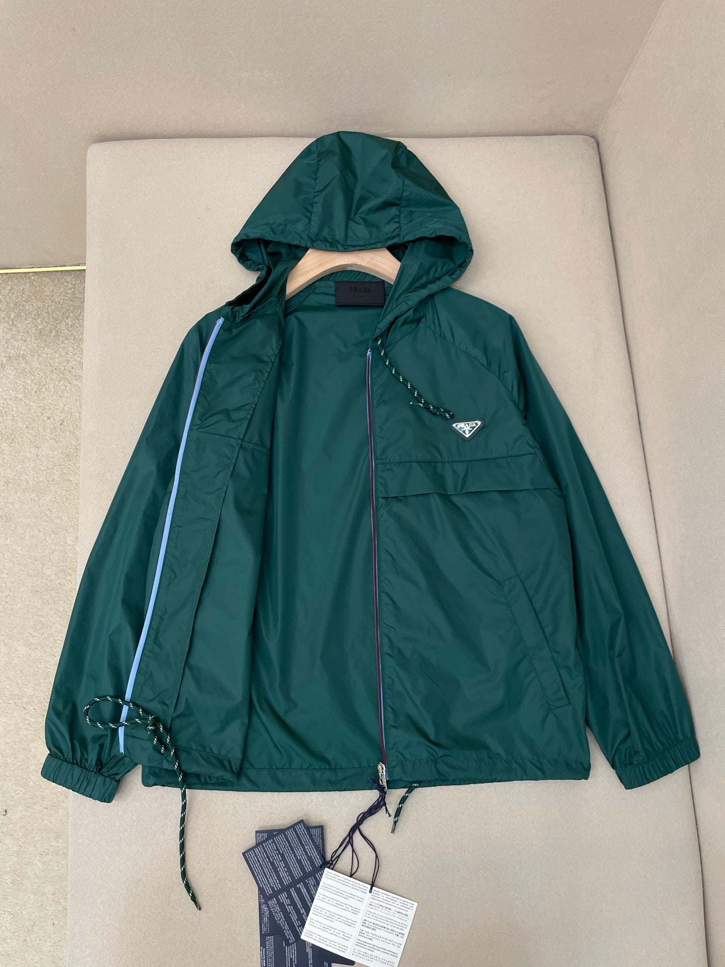 Green Jacket - FashionHype.xyz