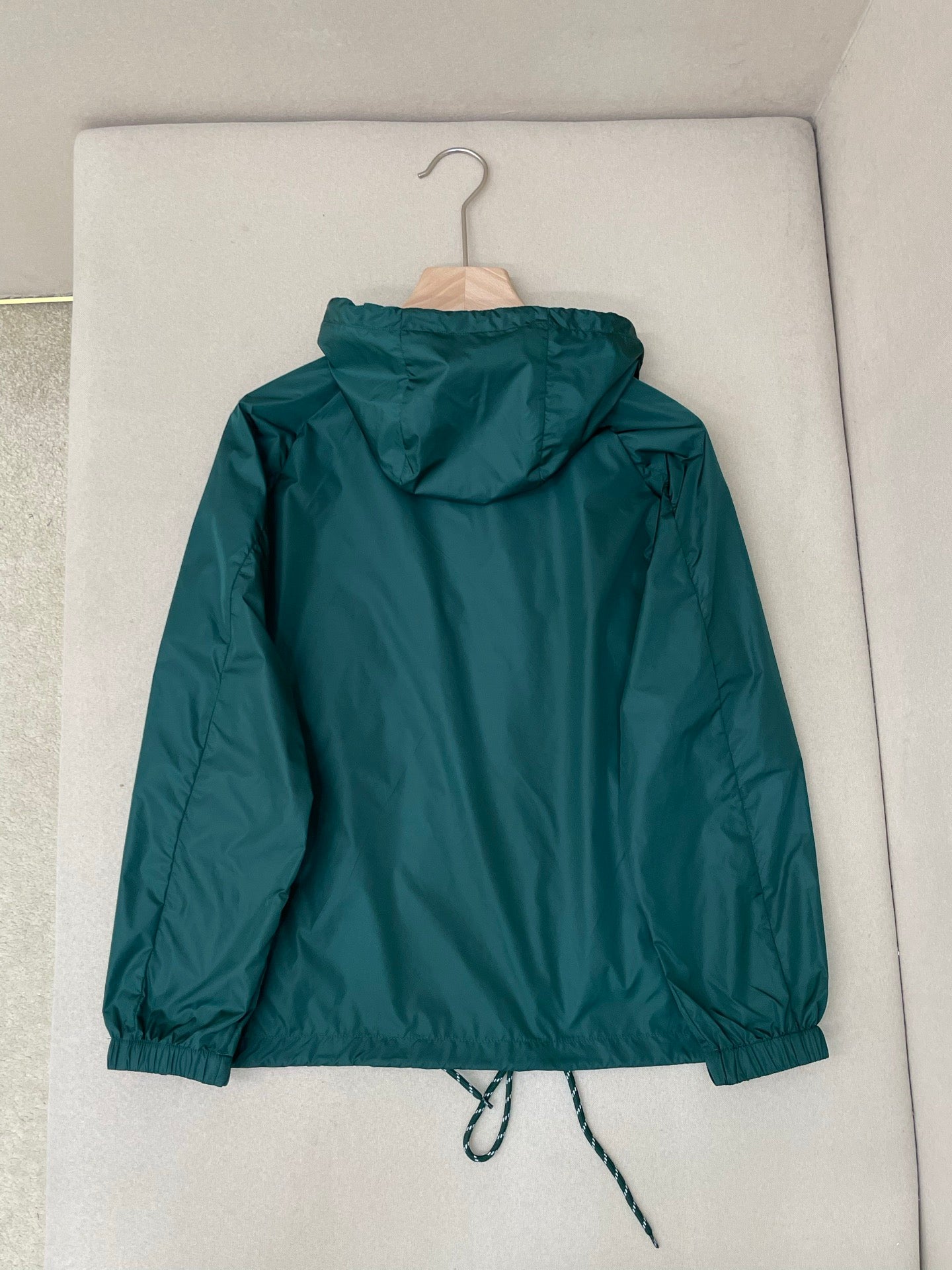 Green Jacket - FashionHype.xyz