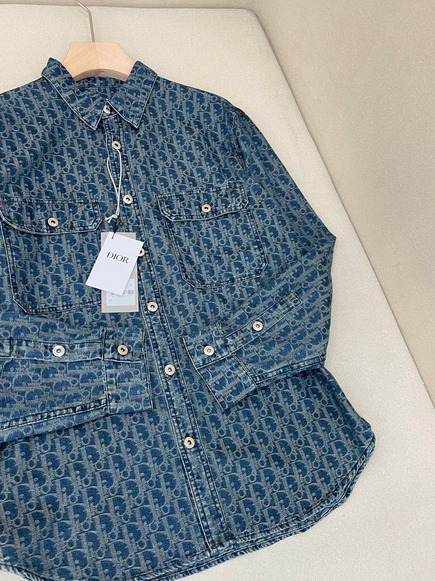 Blue Shirt - FashionHype.xyz