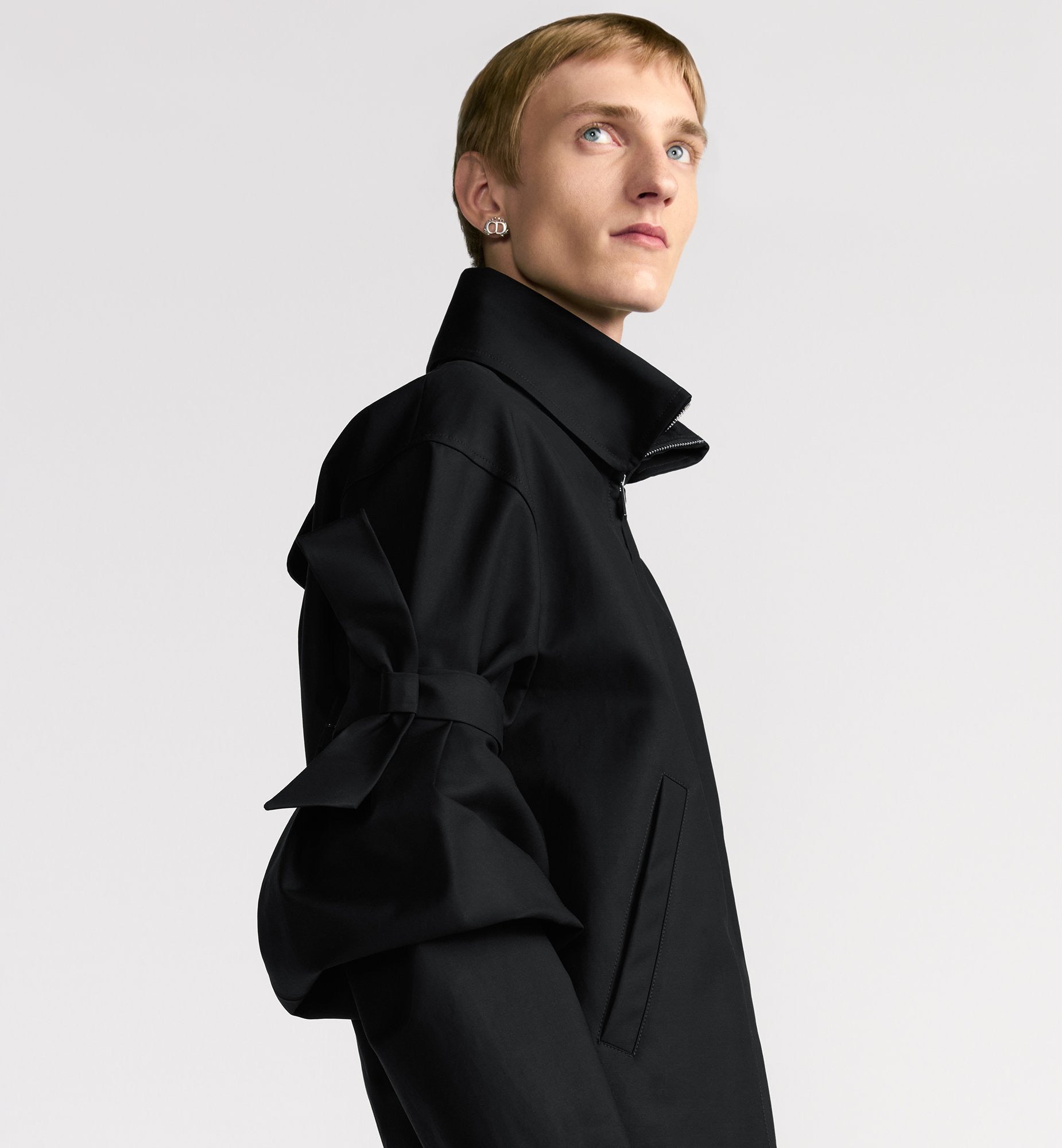 Black Jacket - FashionHype.xyz