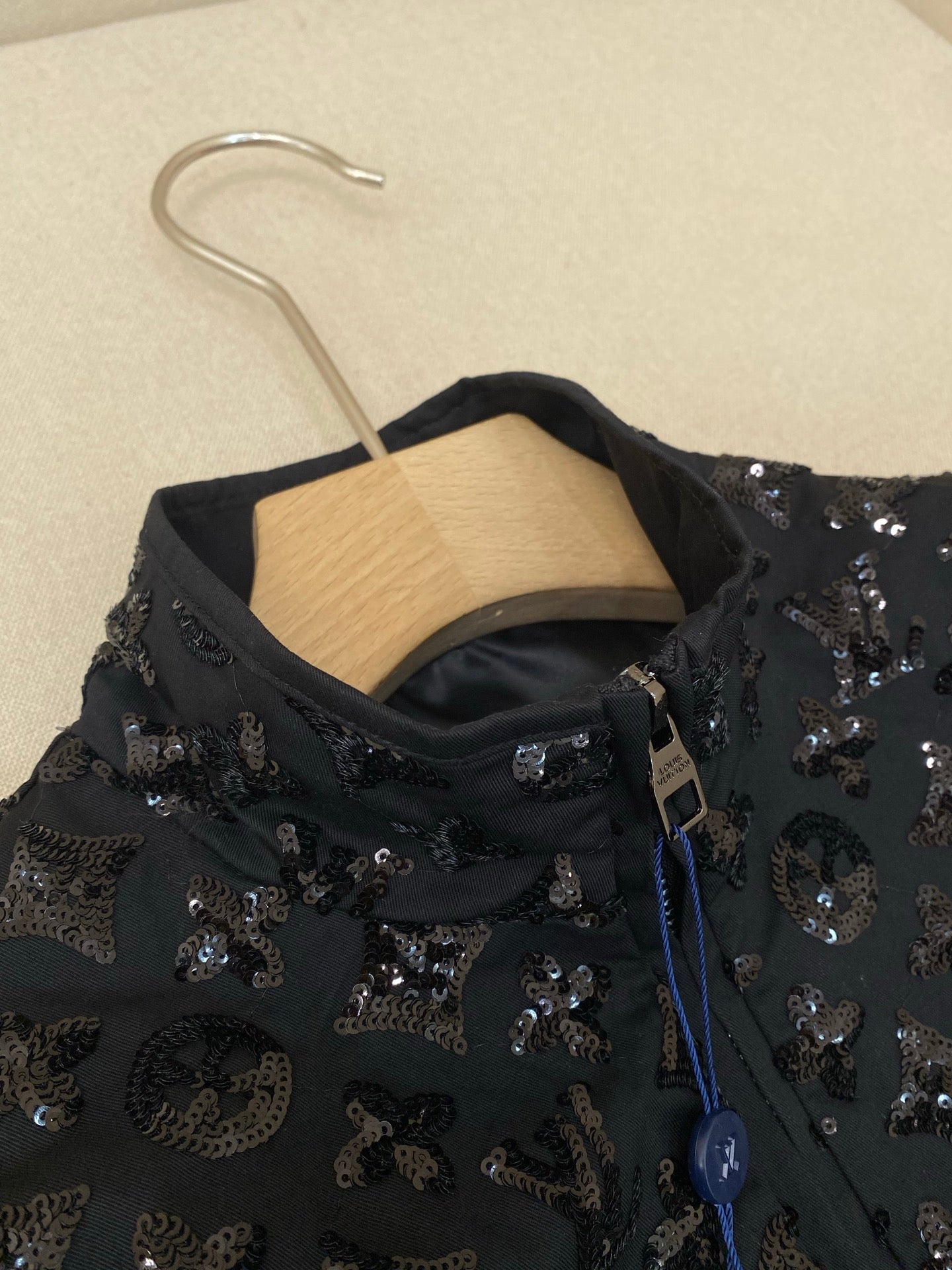 Black Jacket - FashionHype.xyz