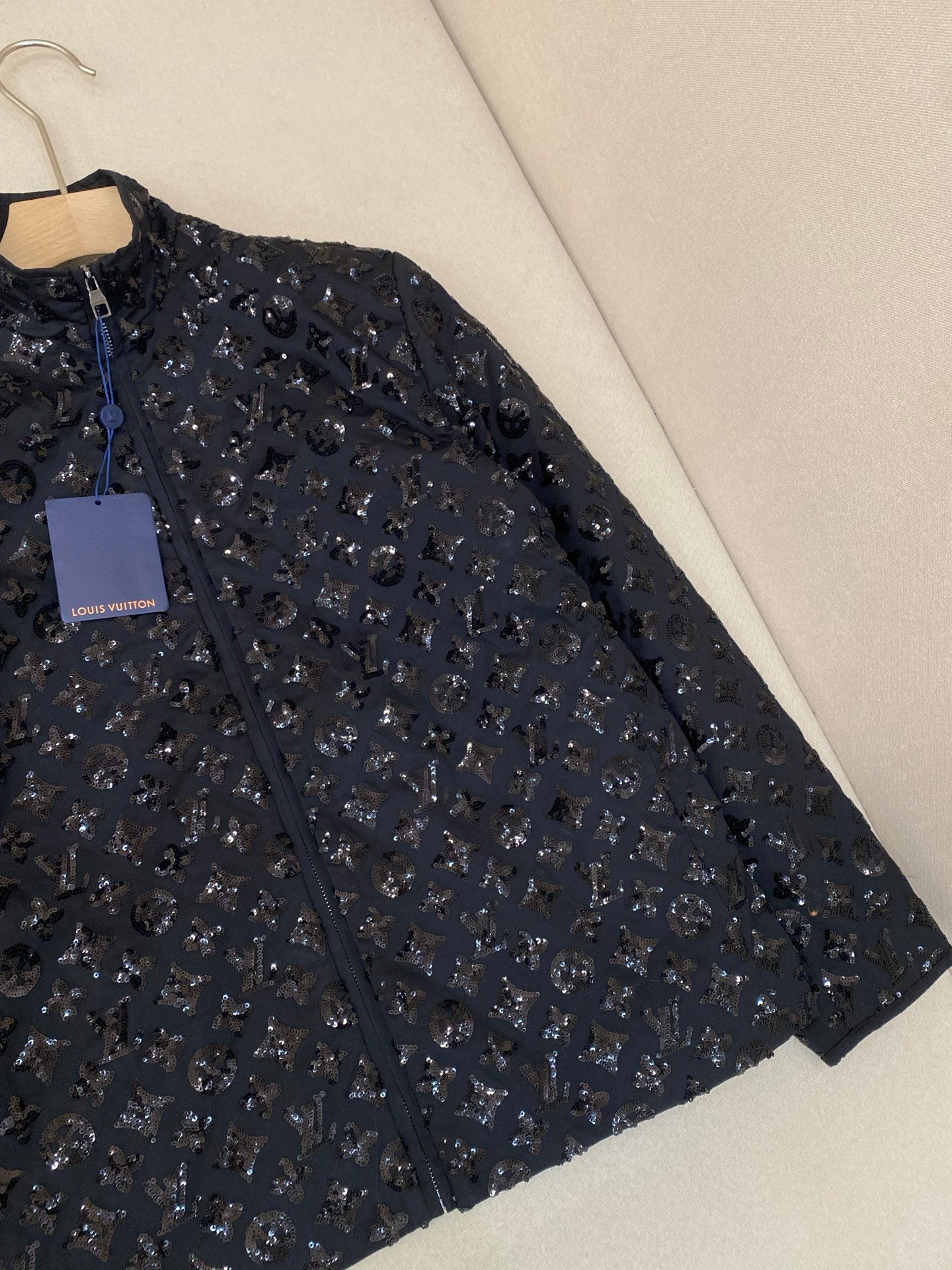 Black Jacket - FashionHype.xyz