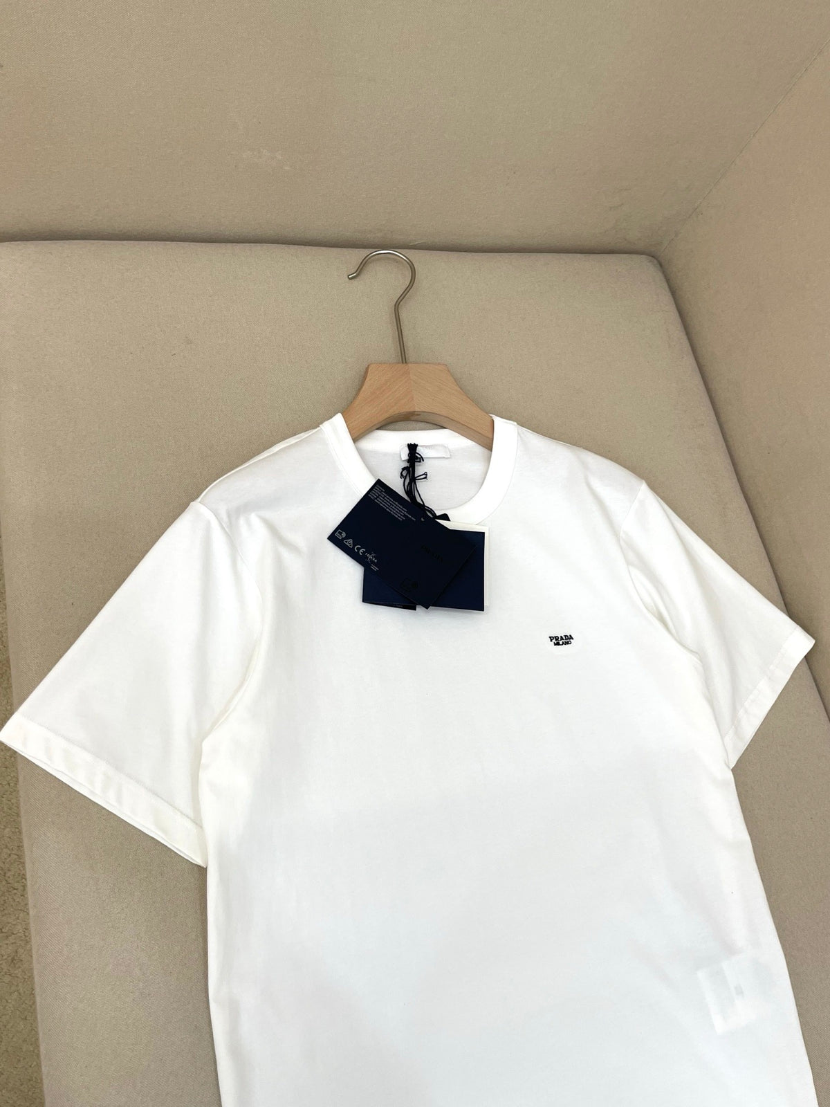 Black and White T-Shirt - FashionHype.xyz
