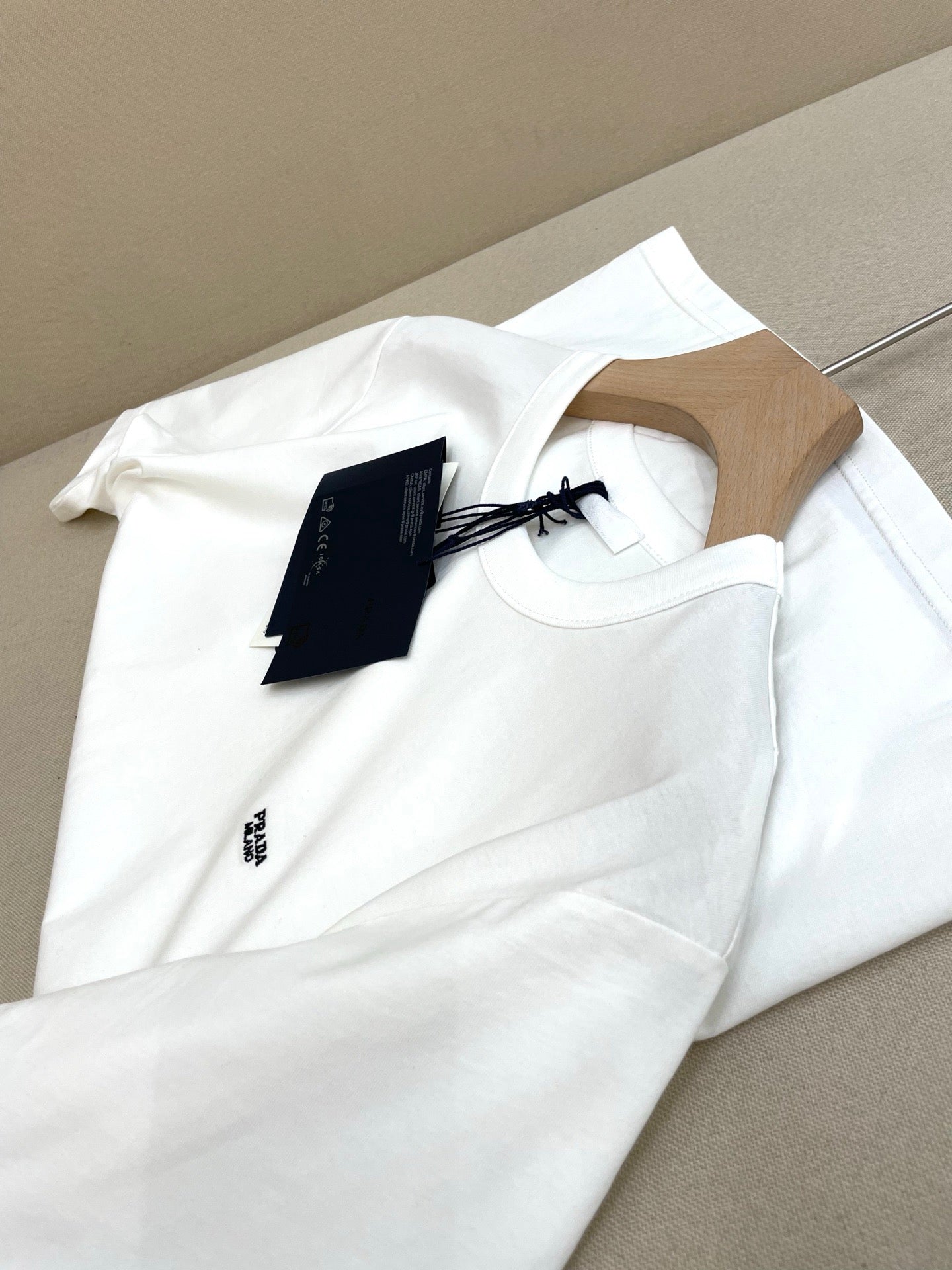 Black and White T-Shirt - FashionHype.xyz